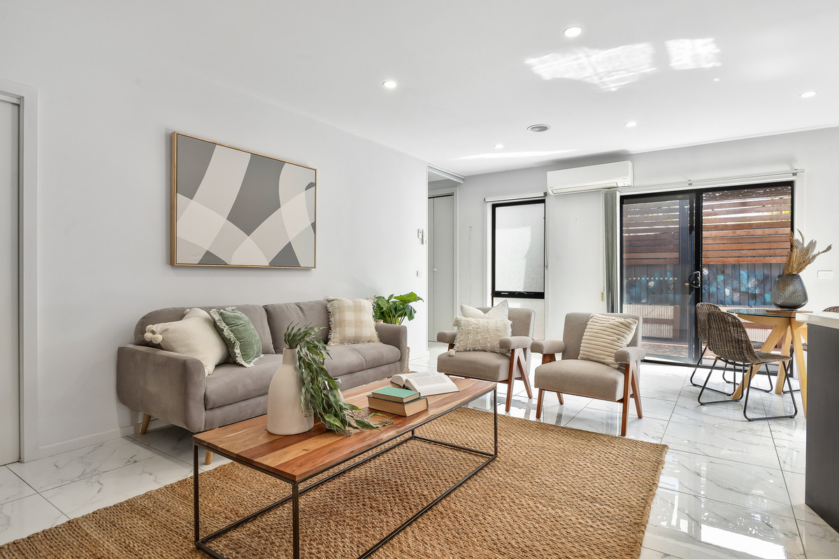 3-bedroom unit at 4/2 Lynn Drive, Ferntree Gully, VIC 3156, Knox, Victoria