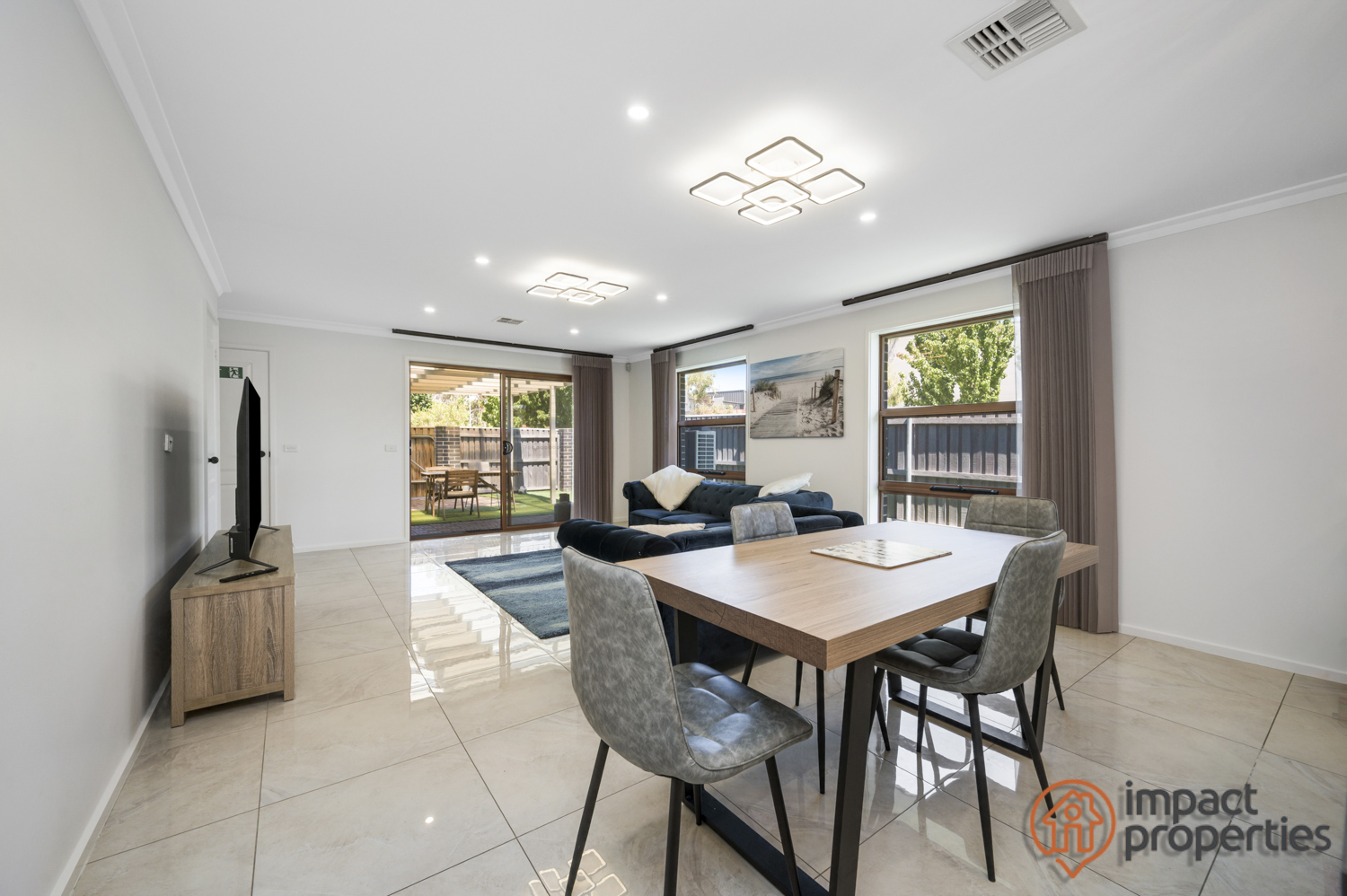 114 BERNARD HEINZE AVENUE, Moncrieff ACT 2914 - Image 7