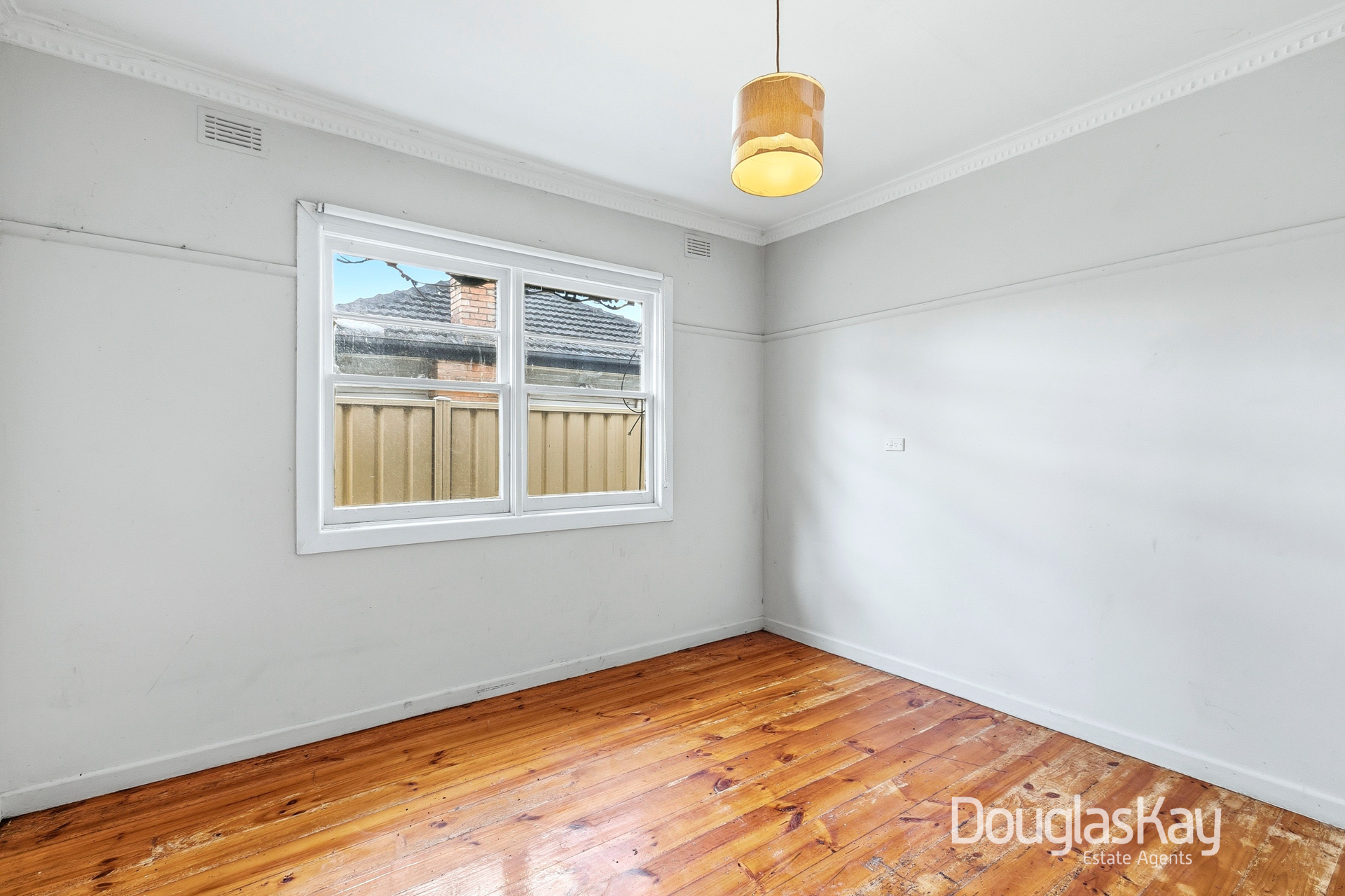 8 BAYNTON AVENUE, Sunshine North VIC 3020 - Image 9