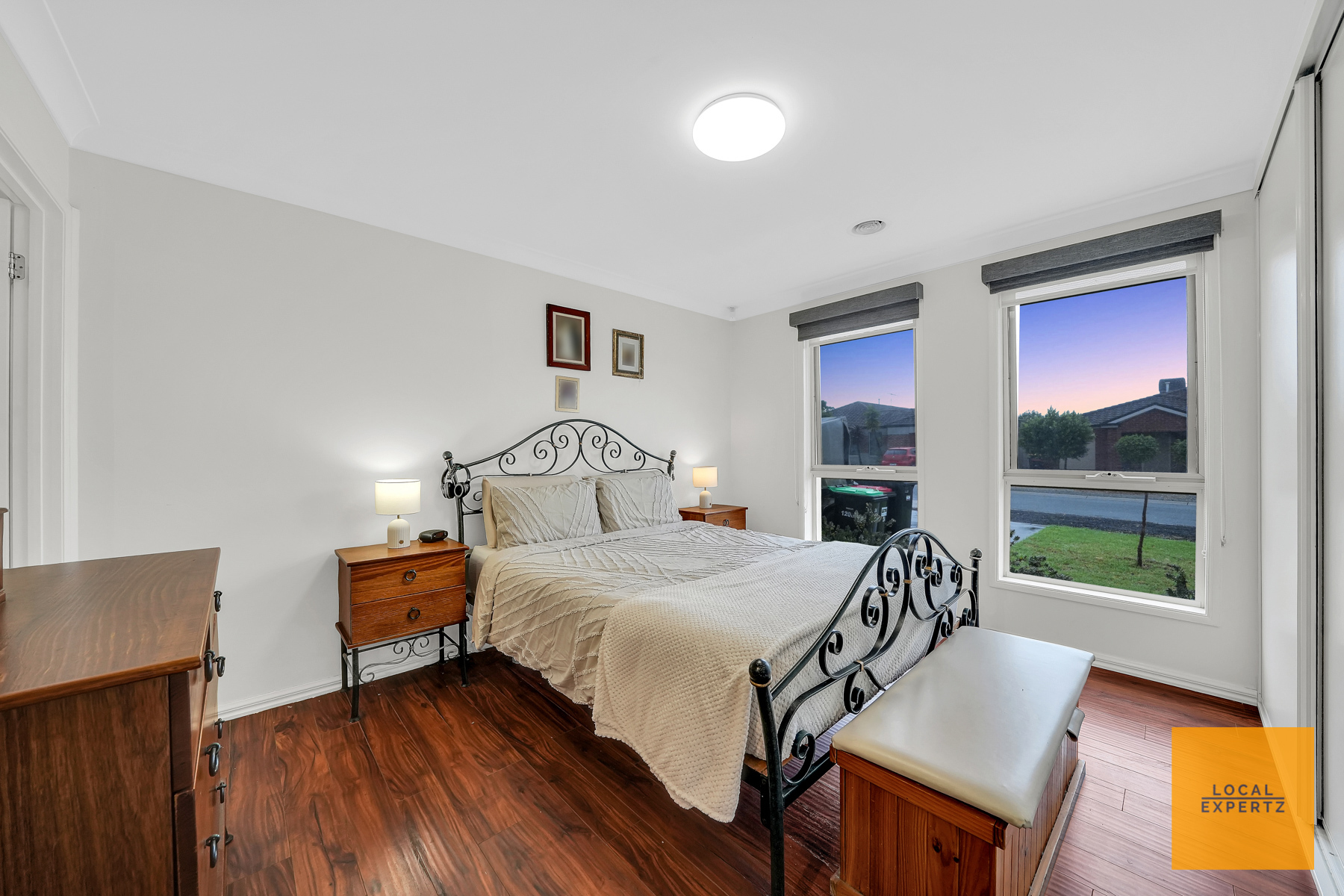 24 CARLYON CLOSE, Melton West VIC 3337 - Image 8