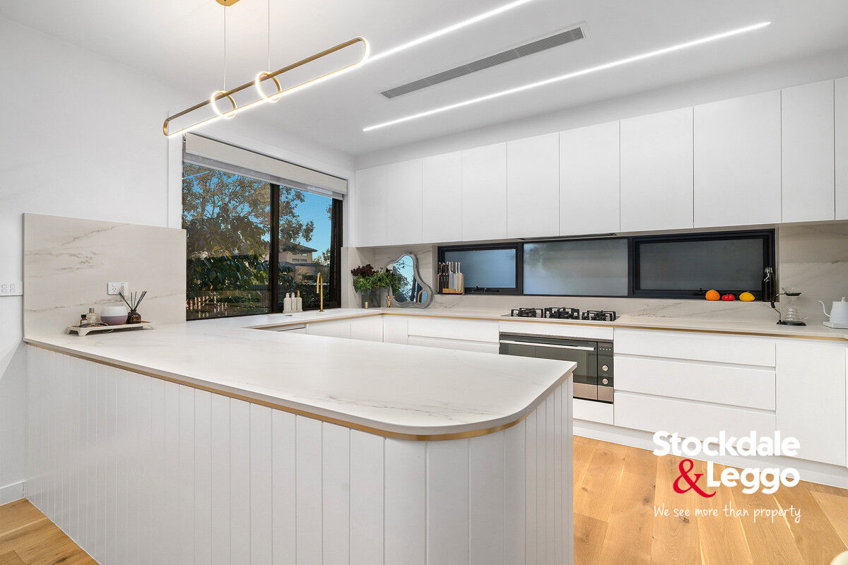 1 27 NEIL STREET, HADFIELD VIC 3046 - Image 2