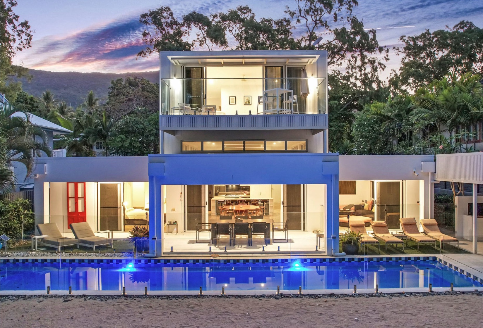 4-bedroom house at 27 Oak Street, Oak Beach, QLD 4877, Douglas, Queensland