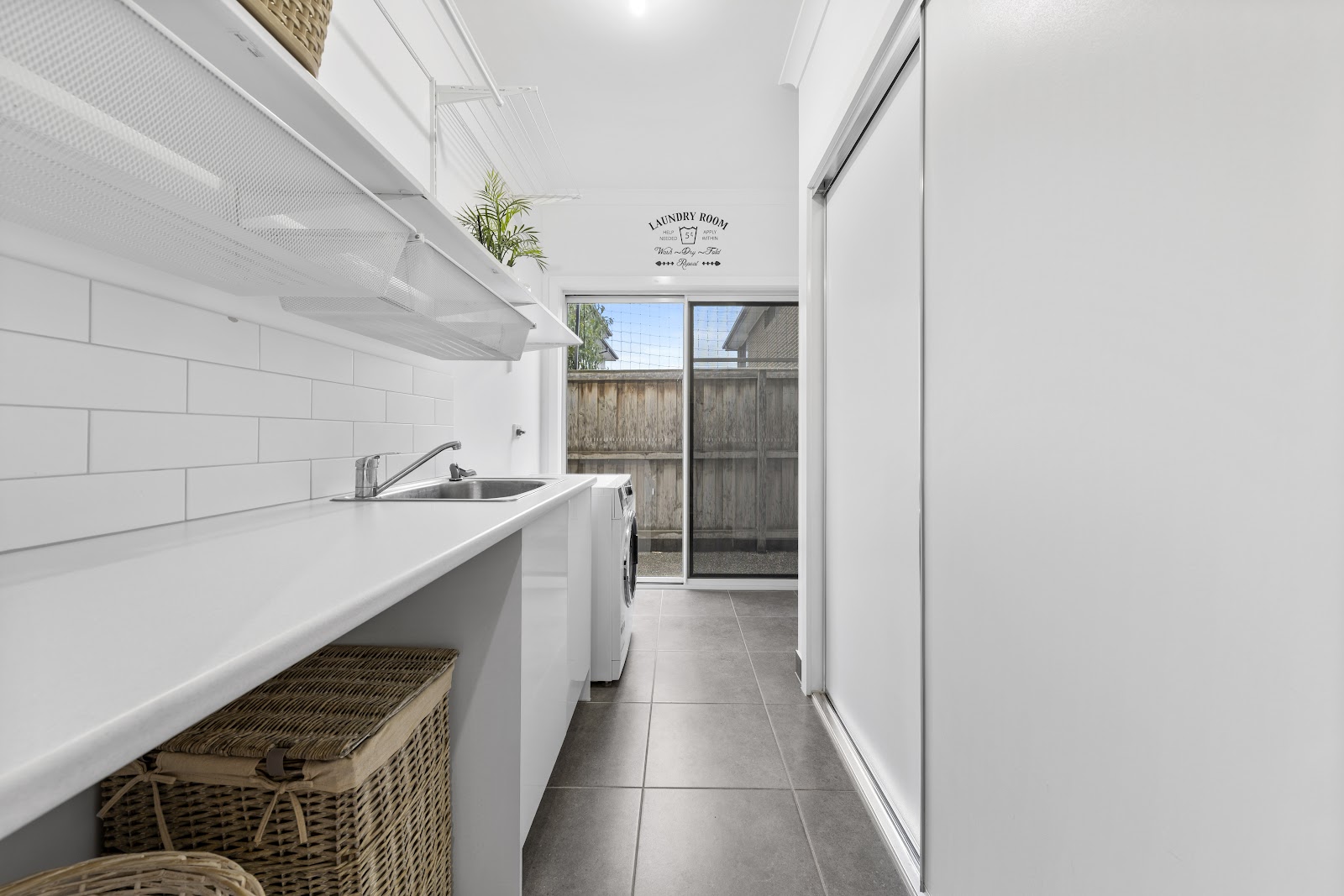 6-bedroom house at 8 Sugarloaf Grove, Werribee, VIC 3030, Wyndham, Victoria