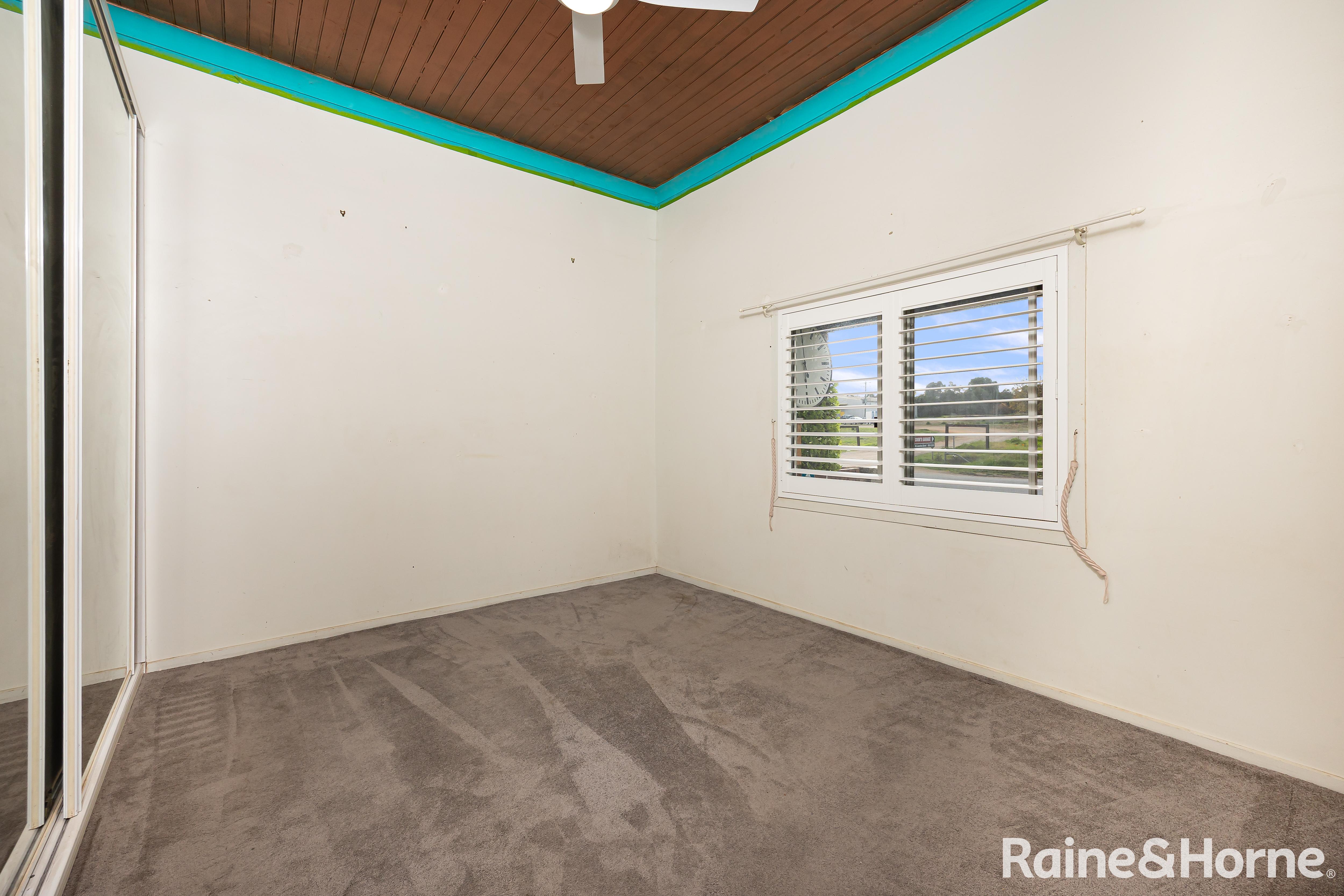 71 Junction Street, Junee, NSW 2663 - Image 7