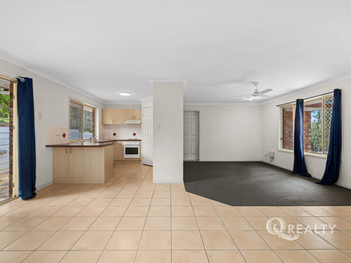 11 Azure Street, Goodna, QLD 4300 - Image 3