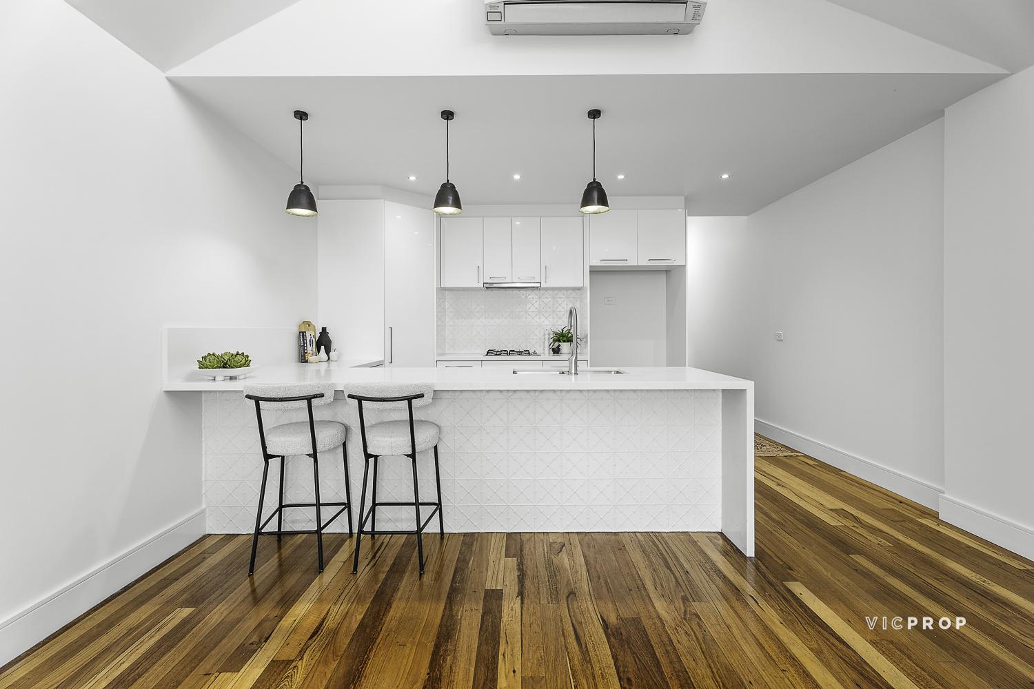 34 Hardiman Street, Kensington, VIC 3031 - Image 6