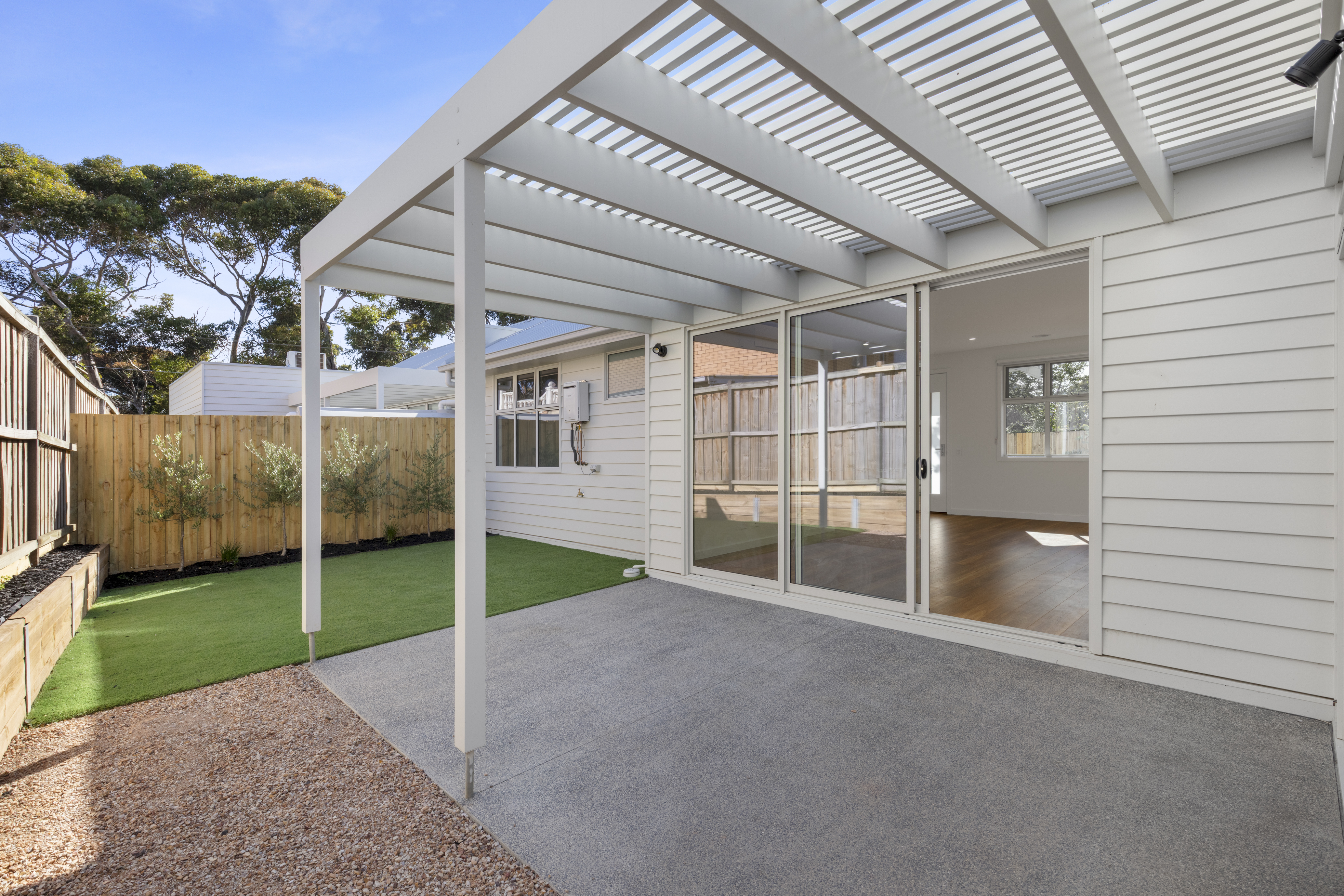 2-bedroom unit at 2/156 Ballarat Road, Hamlyn Heights, VIC 3215, Greater Geelong, Victoria