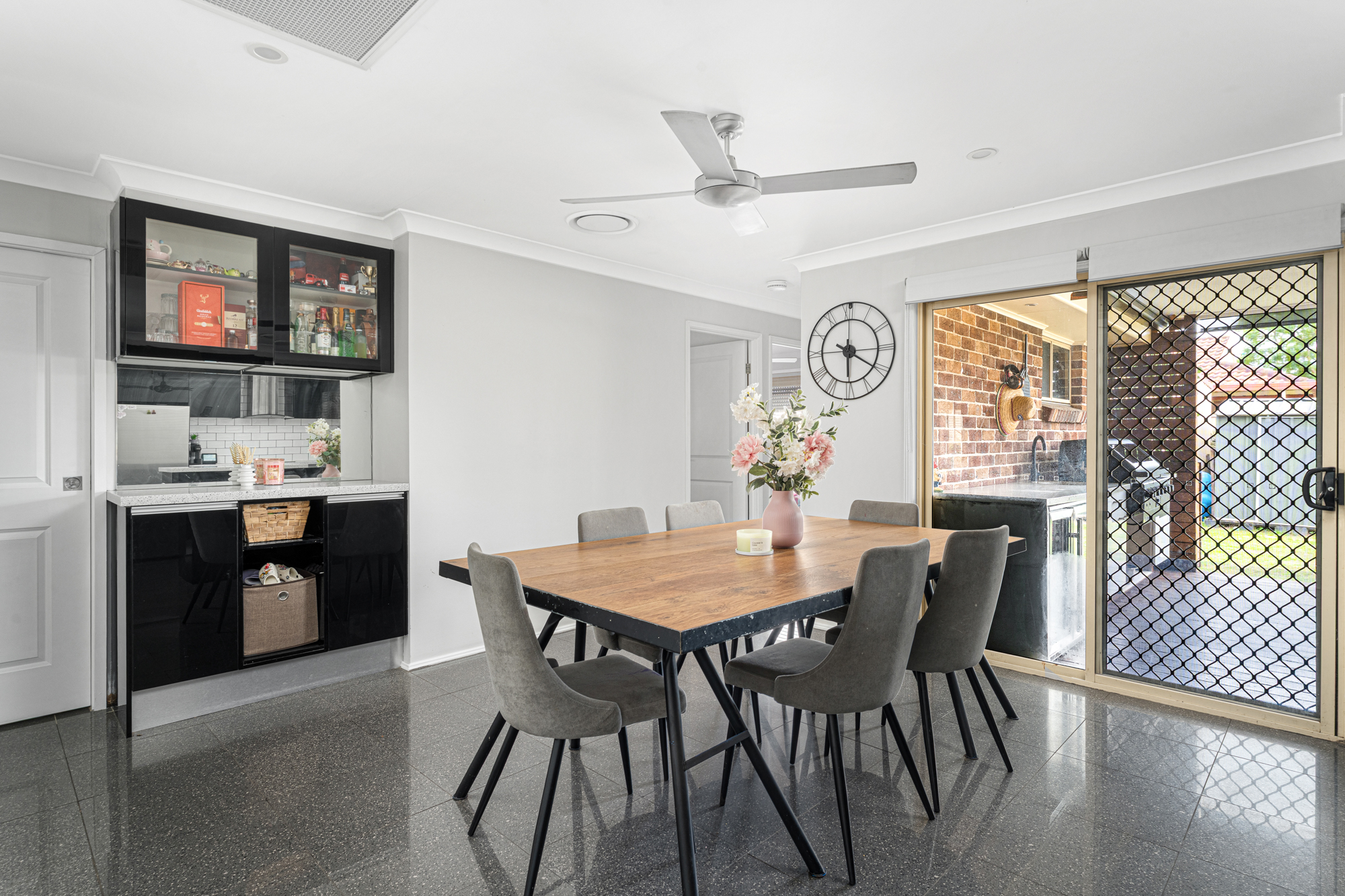 33 Harwood Circuit, Glenmore Park NSW 2745 - Image 8