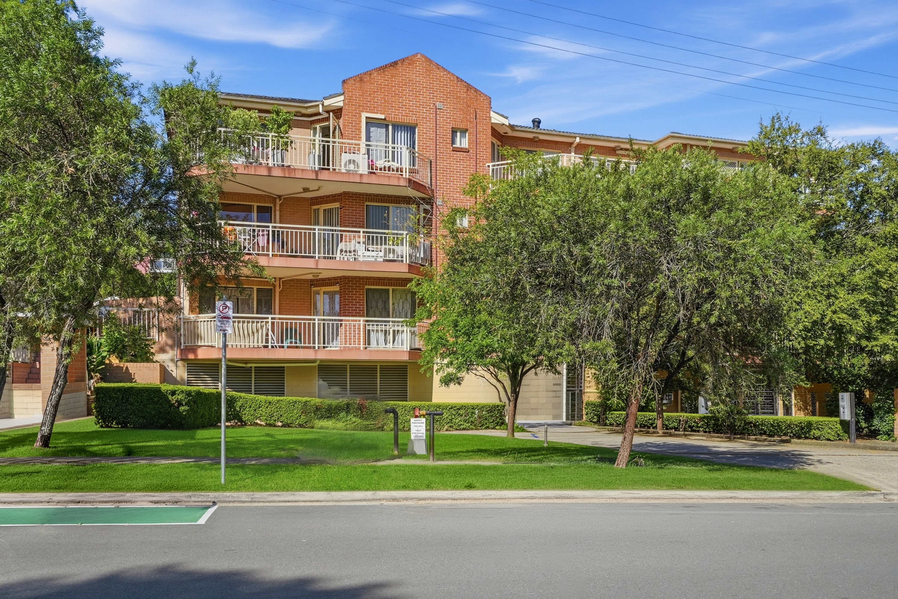 21/24-26 Fourth Avenue, Blacktown, NSW 2148 - Image 1