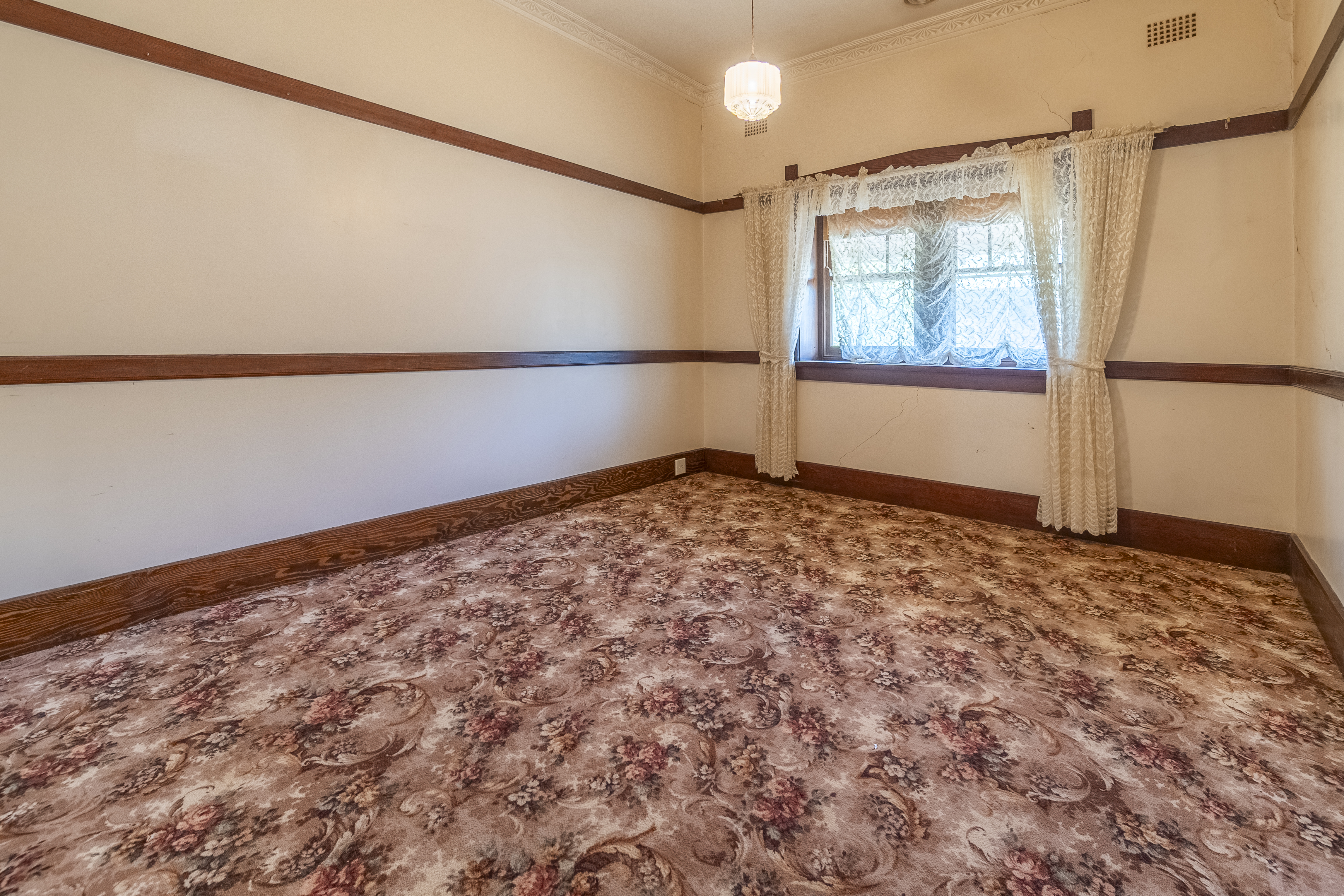 151 Loftus Street, Temora, Nsw, 2666 - Image 7