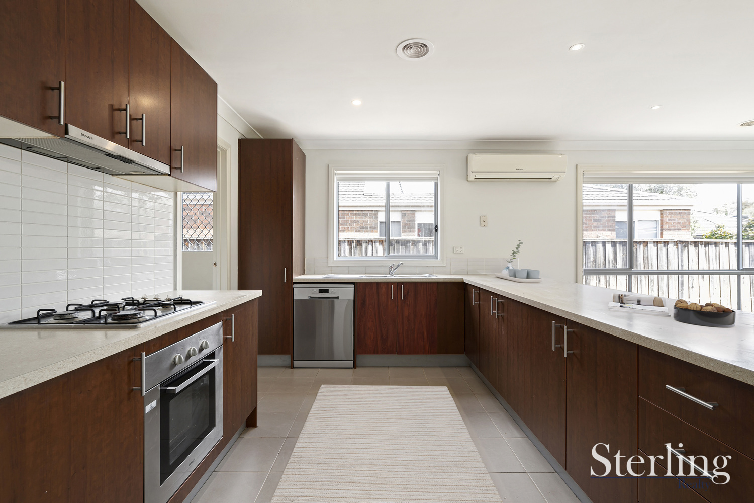 32 FELICITY DRIVE, Tarneit VIC 3029 - Image 4