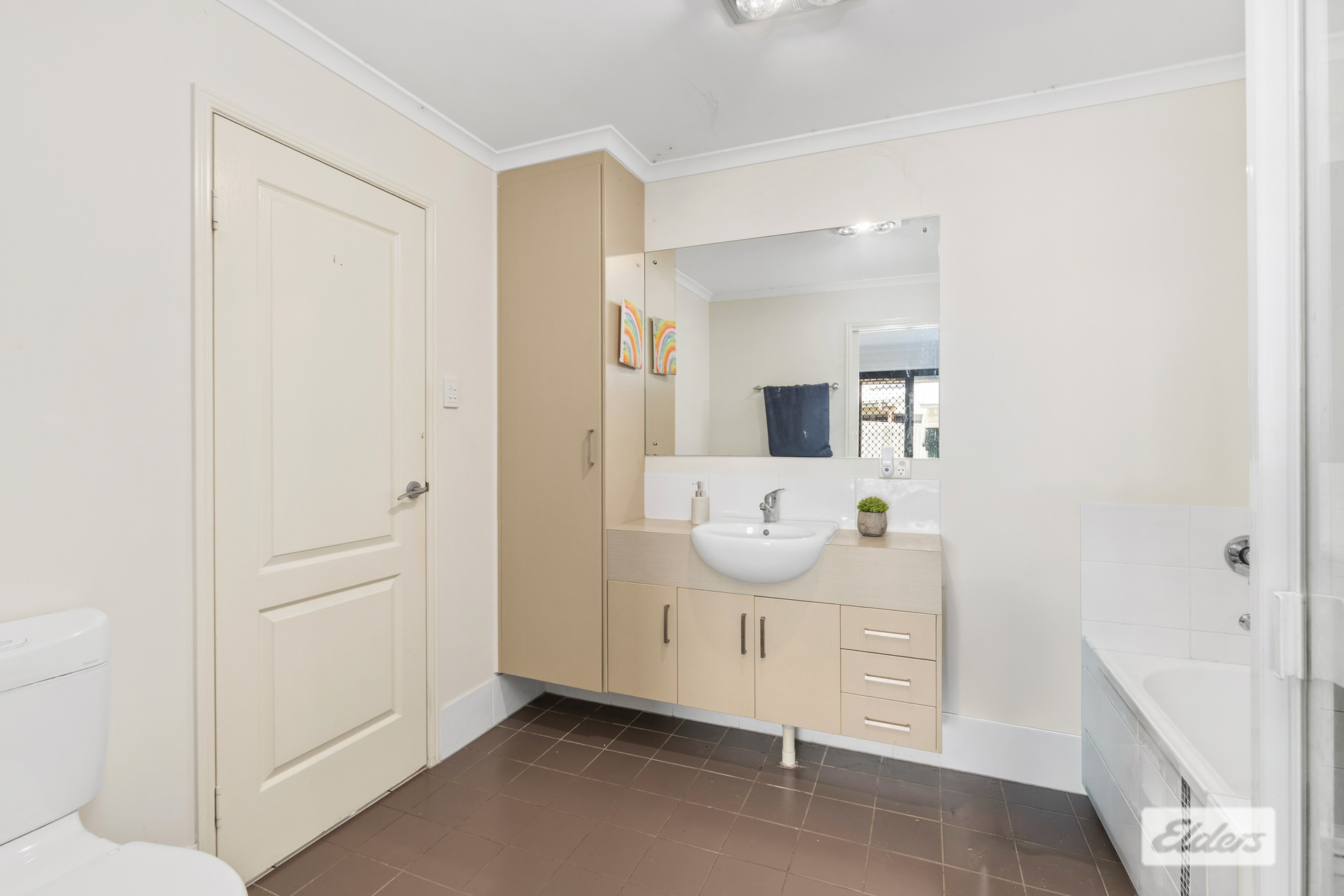 2-bedroom unit at 6/16 Riverview Street, Emerald, Qld, 4720, , Queensland