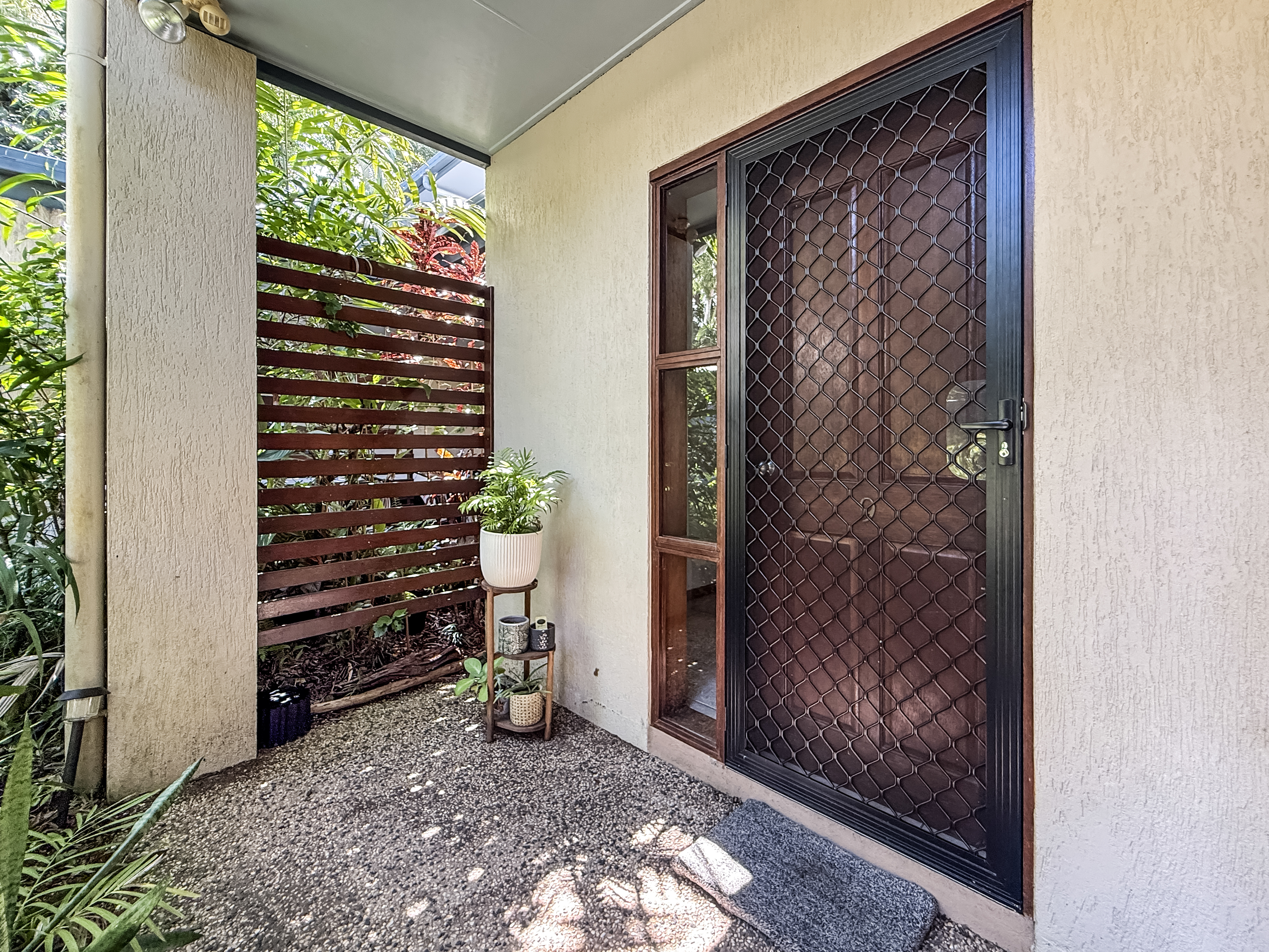 2-bedroom unit at Unit 9/2032C Tully Mission Beach Rd, Wongaling Beach, Qld, 4852, Cassowary Coast, Queensland