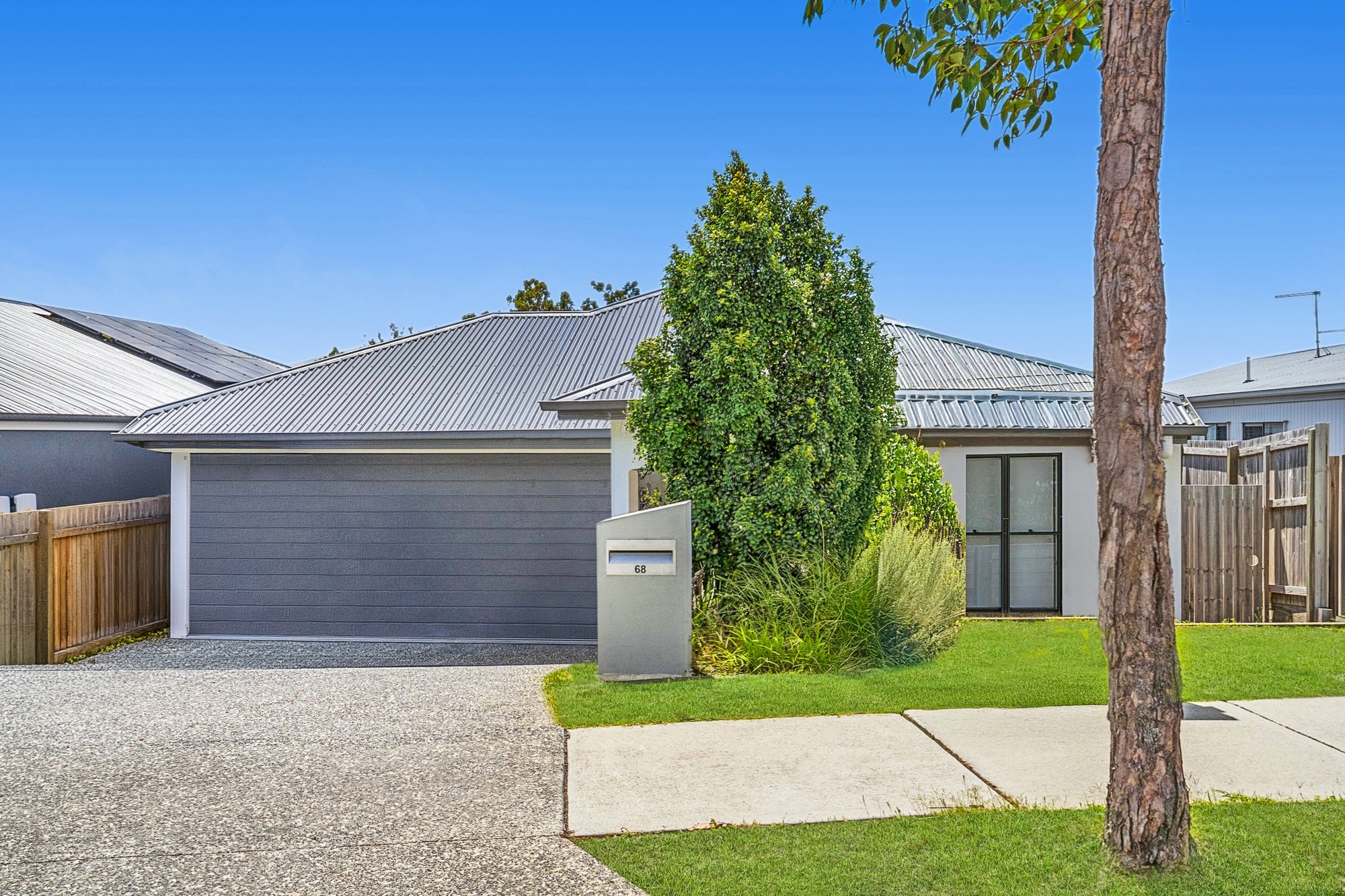 68 Dysart Drive, Holmview, Qld, 4207 - Image 1