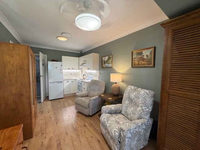 1-bedroom unit at 13/15 Carmichael Court, Wynnum West, Qld, 4178, Brisbane, Queensland