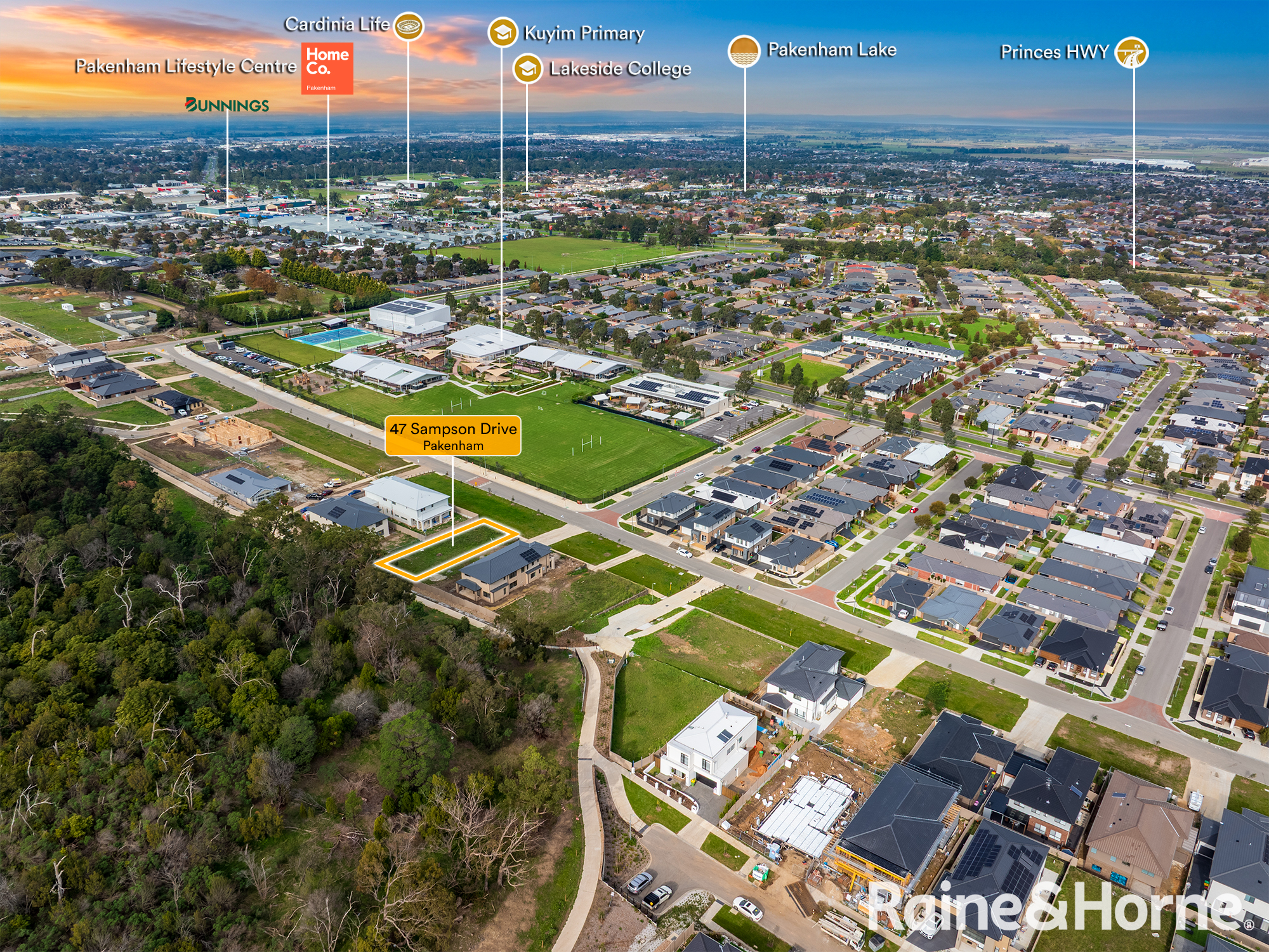 9 SAUNDERS WAY, Pakenham VIC 3810 - Image 5