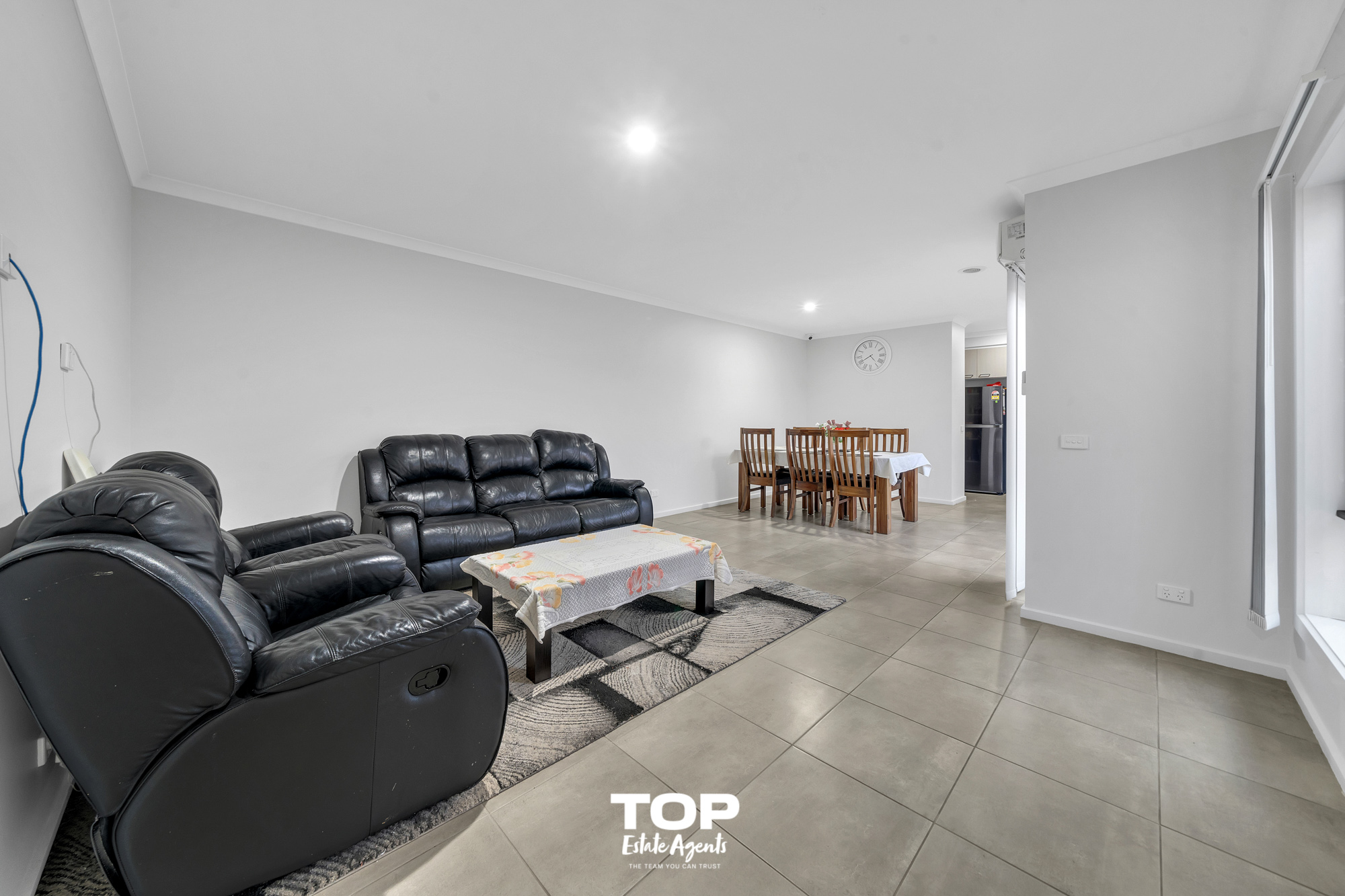 181 Wheelers Park Drive, Cranbourne North, Vic, 3977 - Image 5