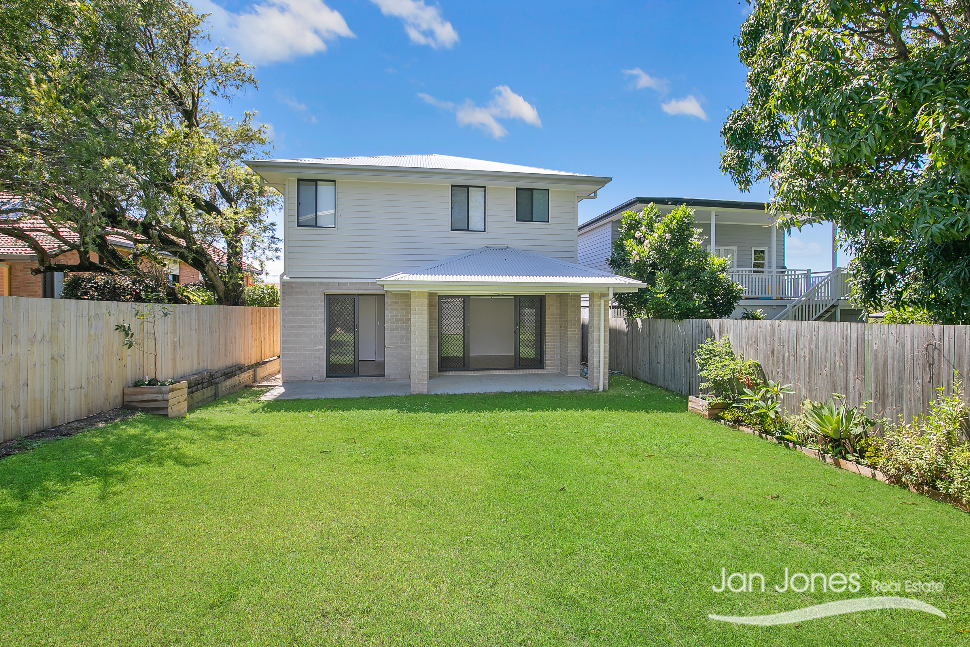 347 Oxley Avenue, Margate, QLD 4019 - Image 3