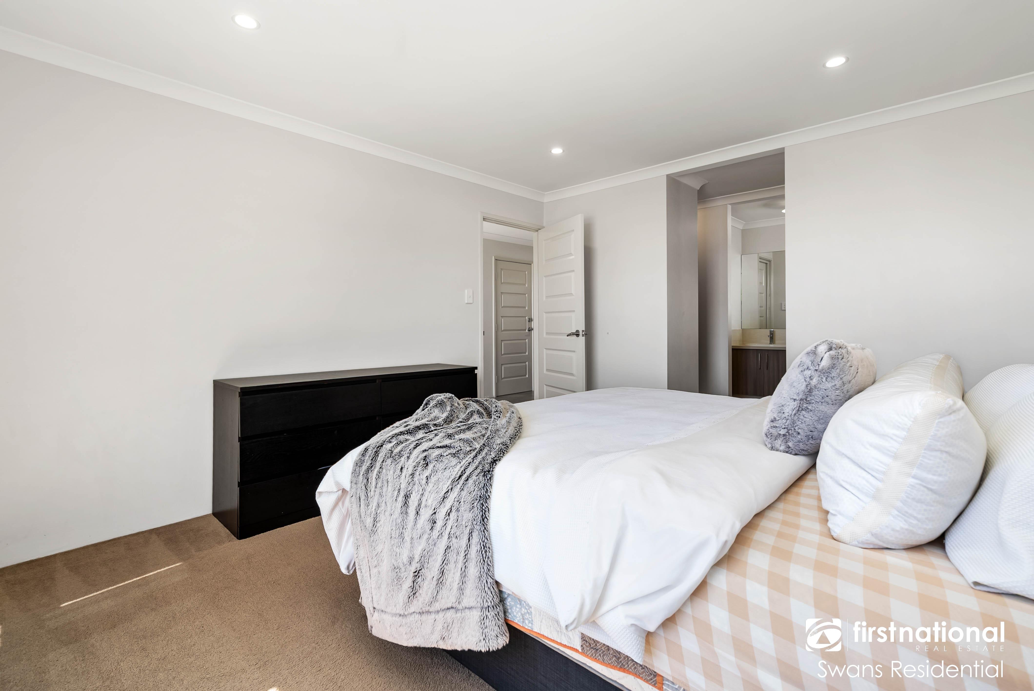 5-bedroom house at 47 BROADMOOR LOOP, Meadow Springs WA 6210, Mandurah, Western Australia