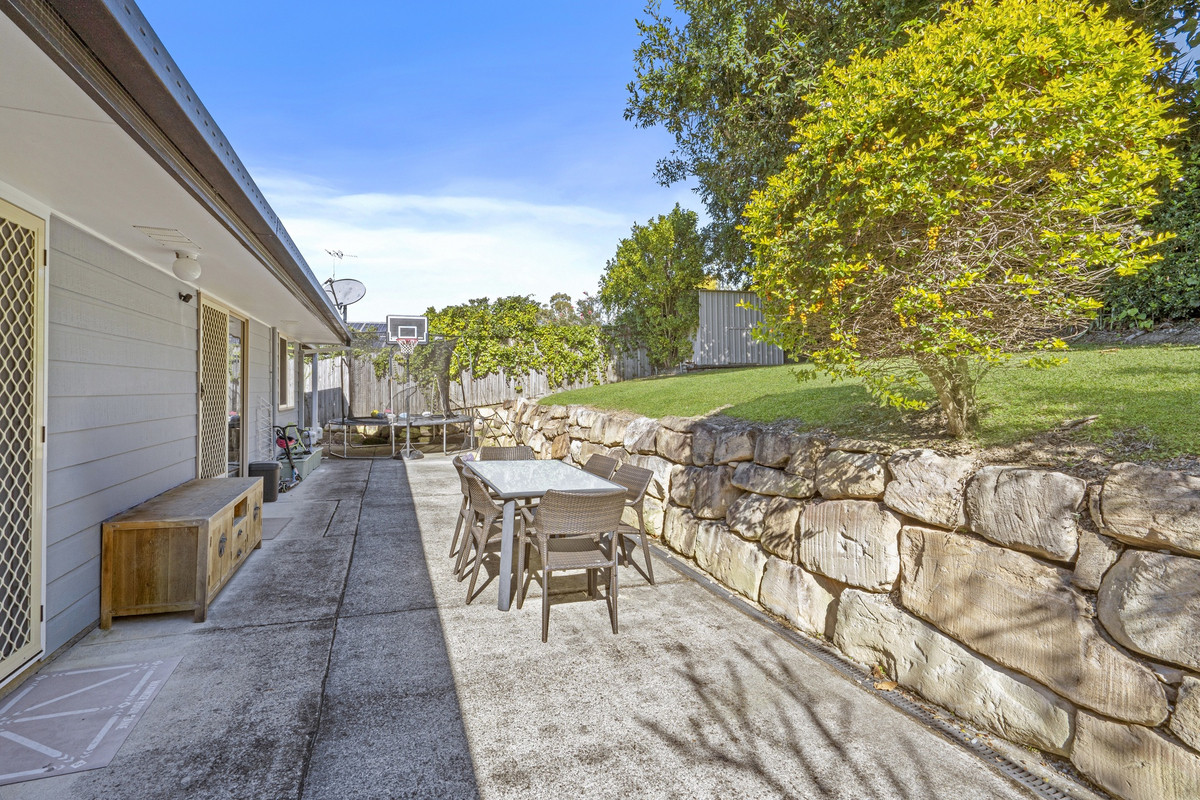 4 CENTURION CRESCENT, Nerang QLD 4211 - Image 9