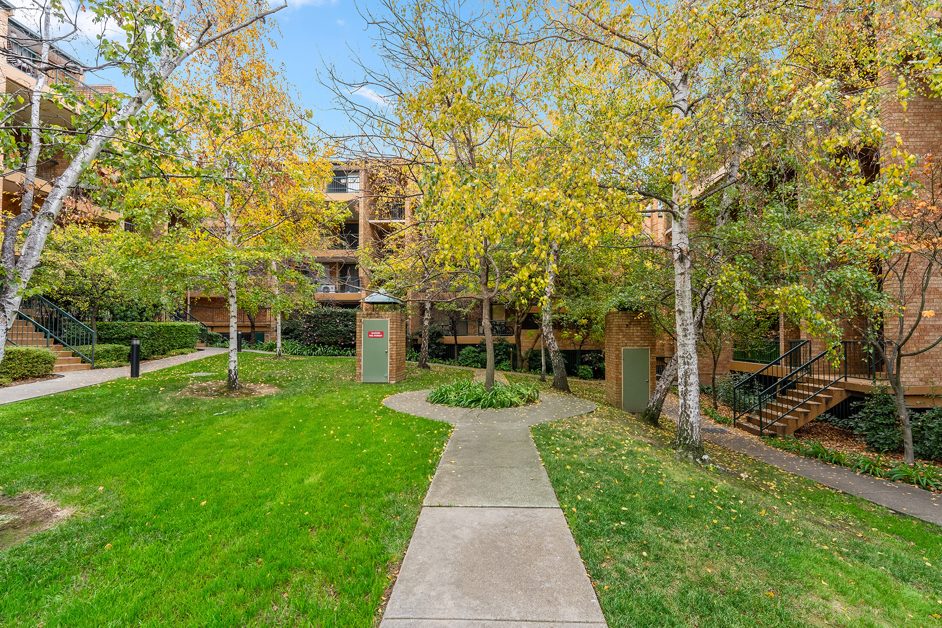 1-bedroom unit at ROYSTONVALE 68 10 EYRE STREET, GRIFFITH ACT 2603, Unincorporated Act, Australian Capital Territory
