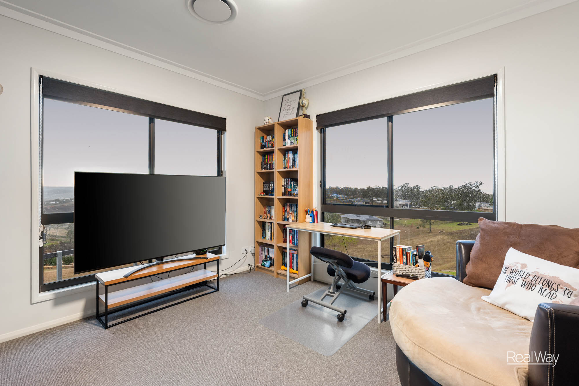 4-bedroom house at 8 SUMMIT DRIVE, Mount Rascal QLD 4350, Toowoomba, Queensland