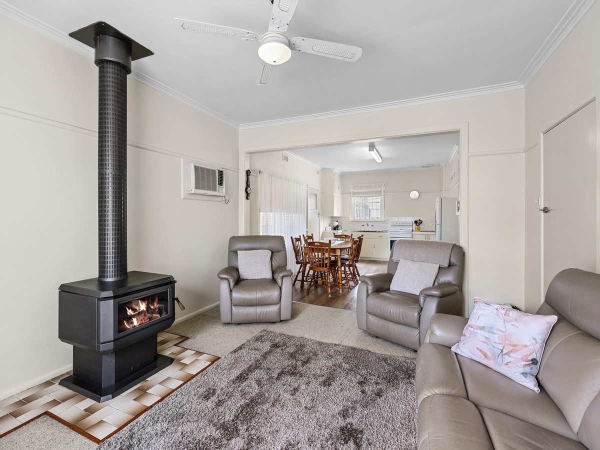 2-bedroom house at 35 HECKFIELD STREET, Macarthur VIC 3286, Moyne, Victoria