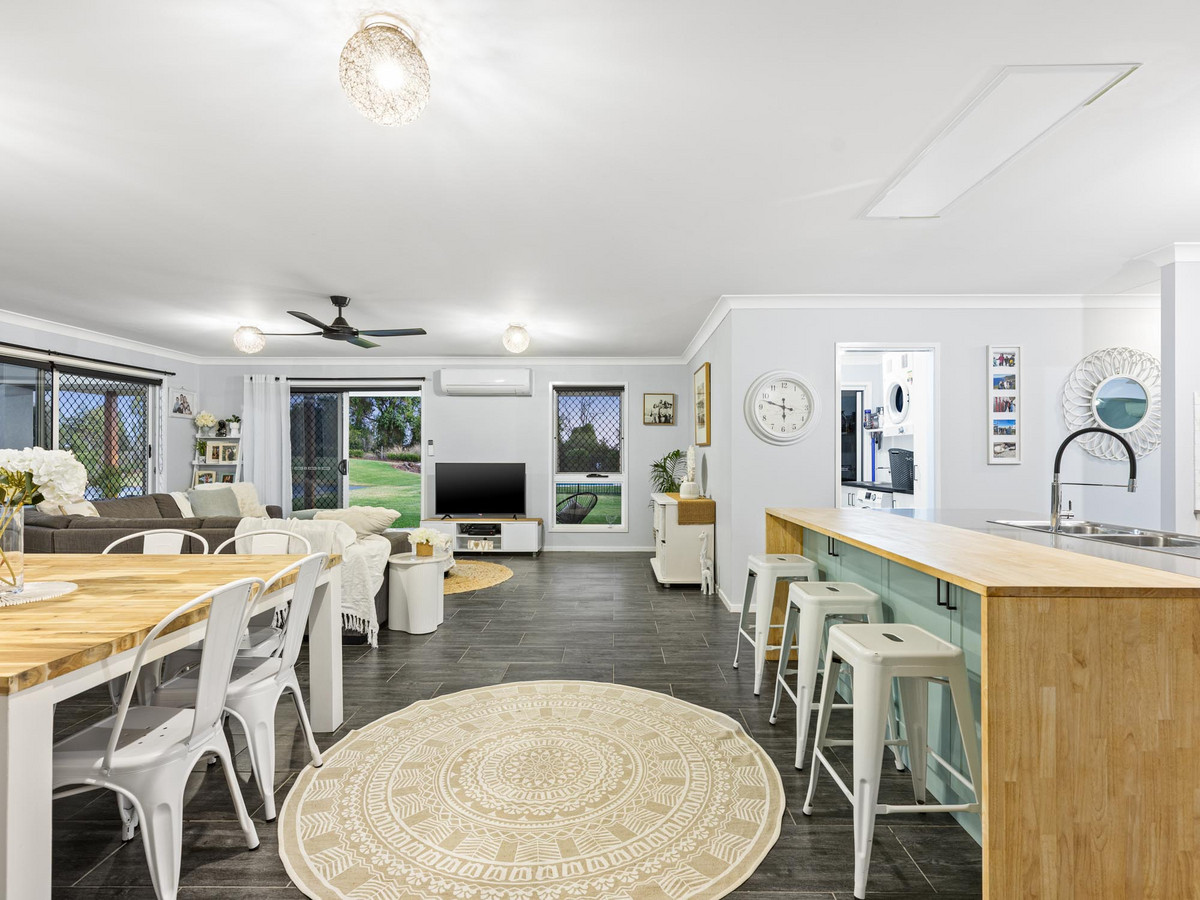 15 COLONIAL DRIVE, Gowrie Junction QLD 4352 - Image 6