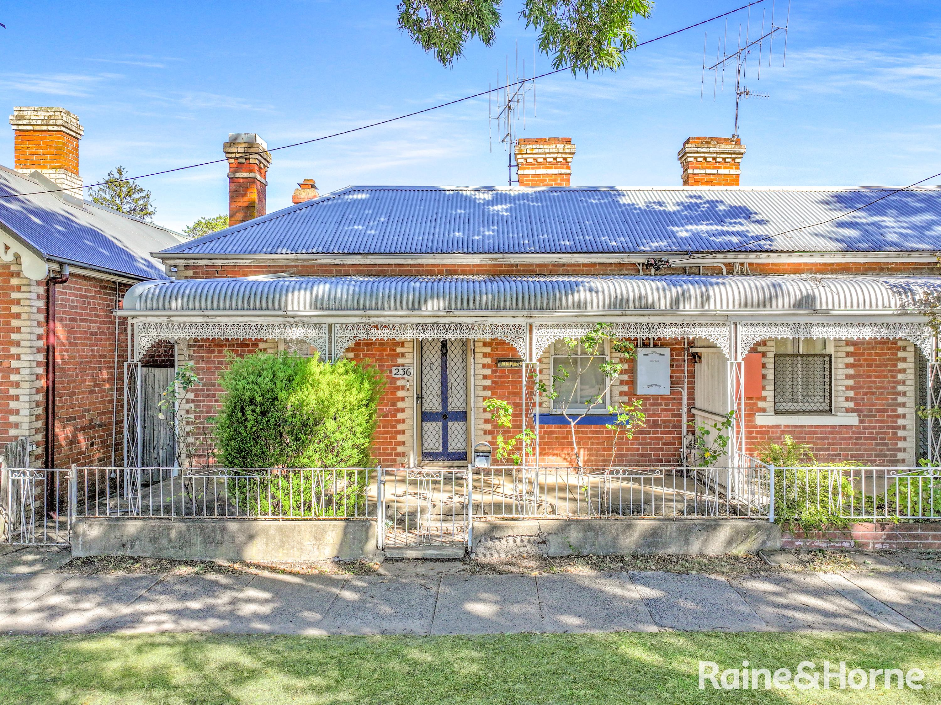 3-bedroom house at 236 Rankin Street, Bathurst, NSW 2795, Bathurst, New South Wales