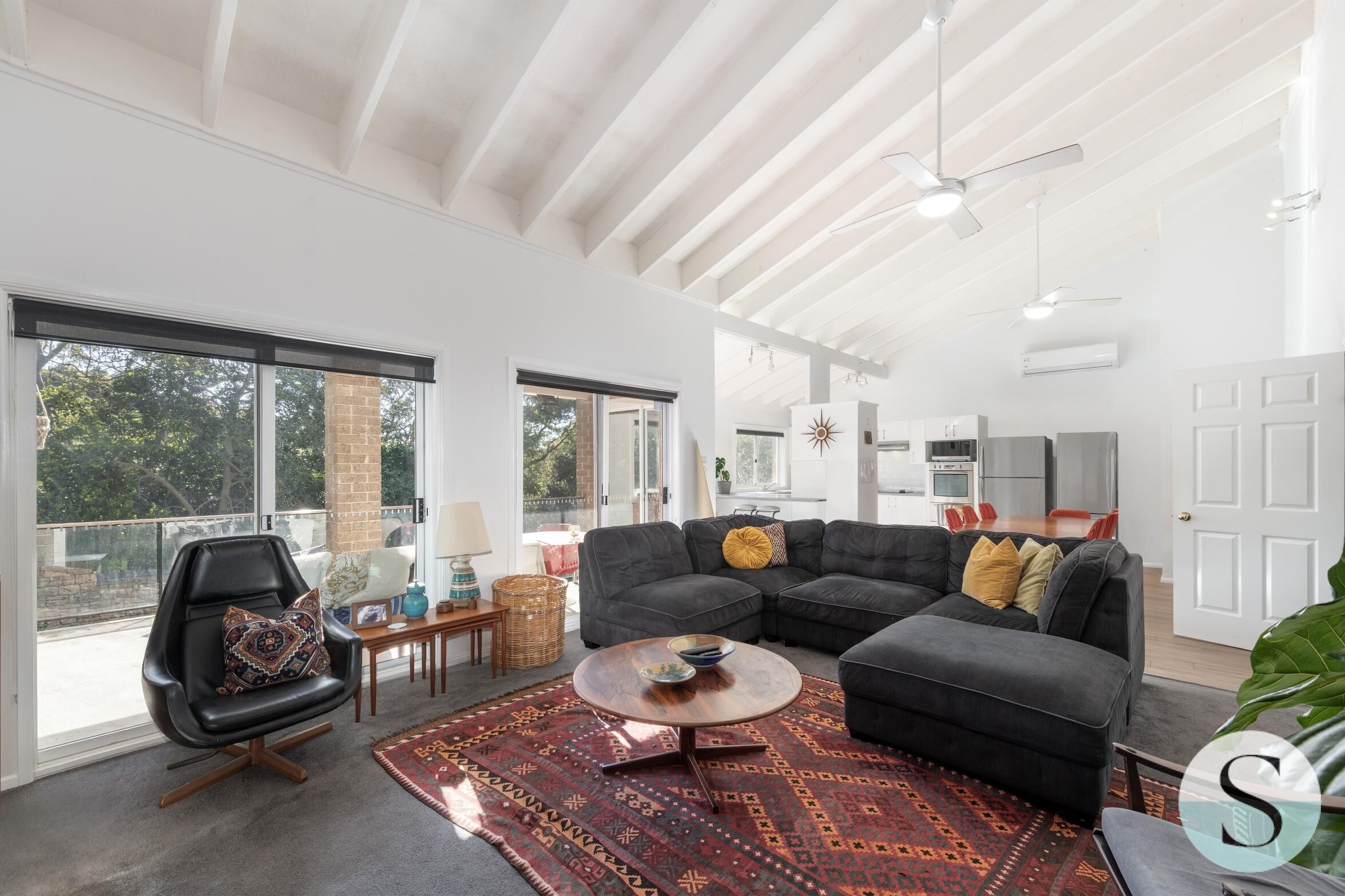 63 SCENIC DRIVE, Caves Beach NSW 2281 - Image 4