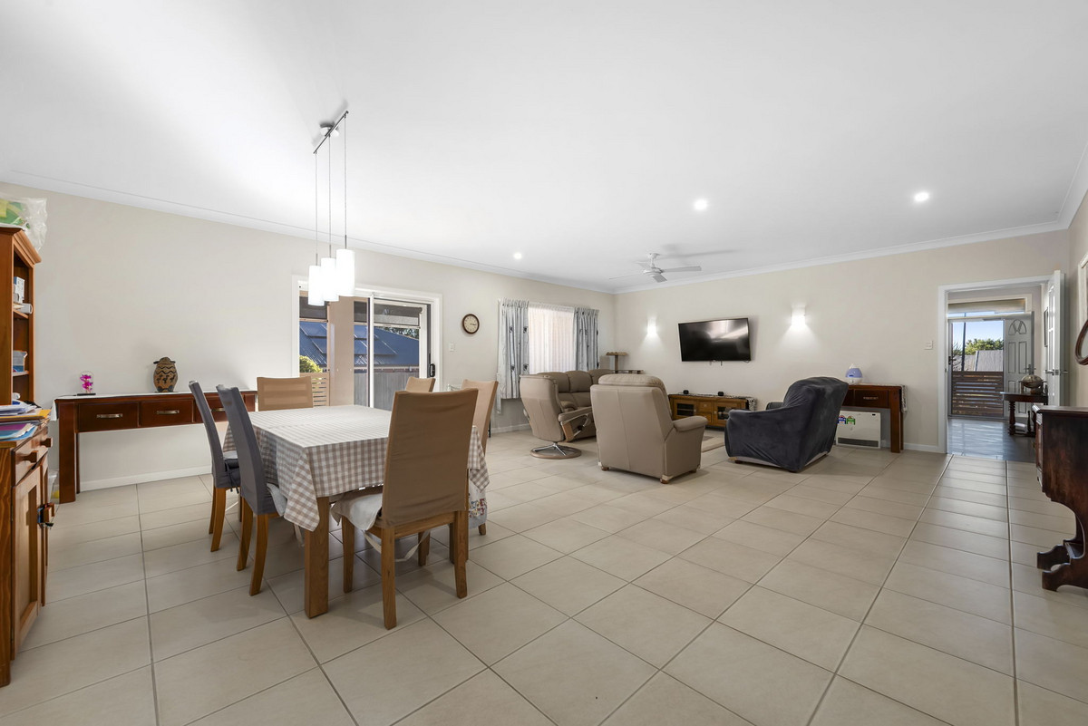 32 COLLIER STREET, Rangeville QLD 4350 - Image 3