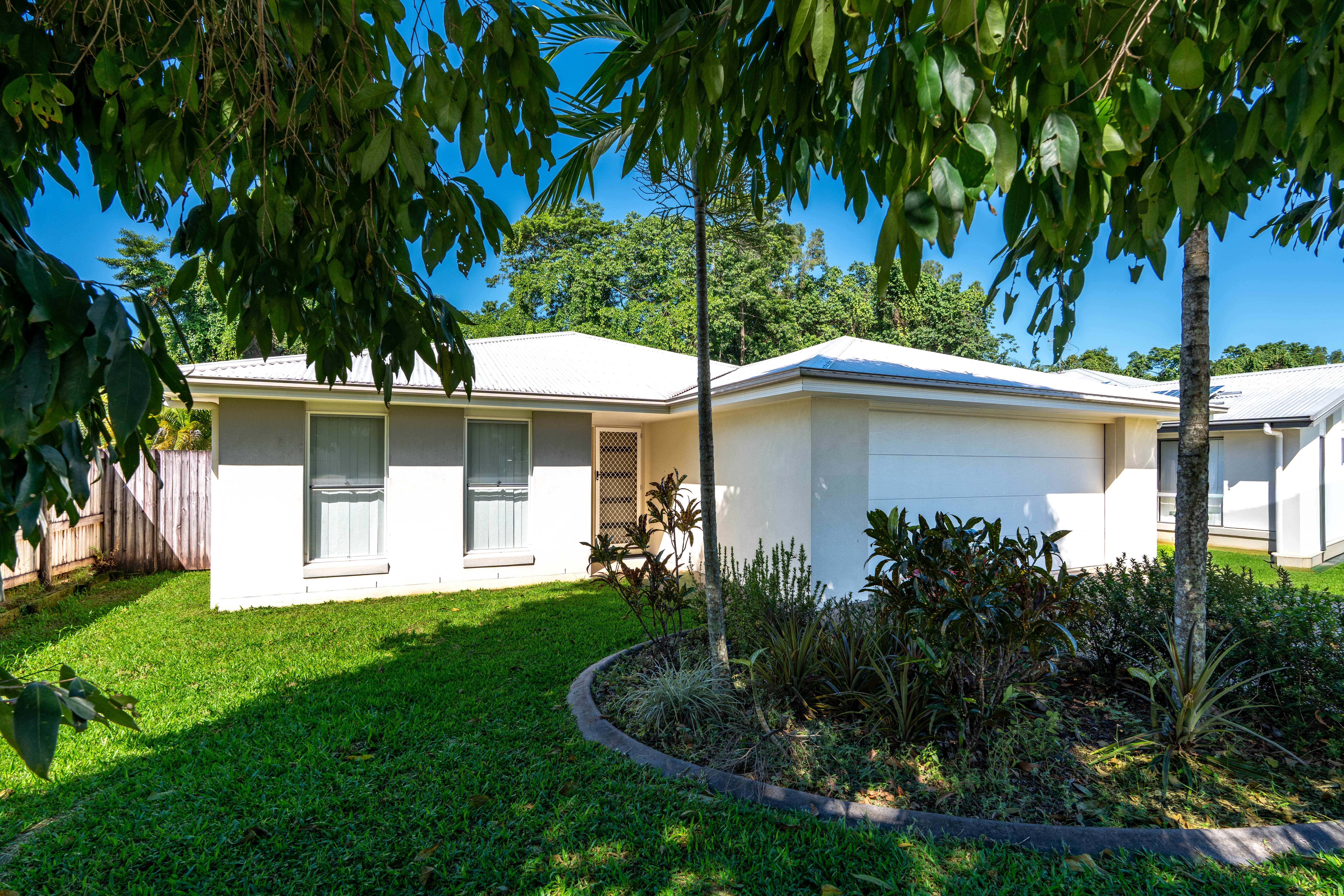 2 Iluka Cl, Mission Beach, Qld, 4852 - Image 1