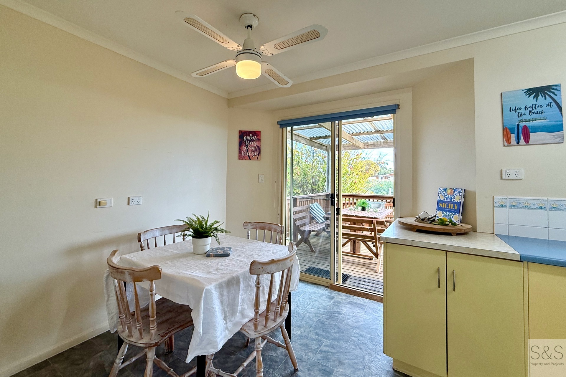 5 VIEW STREET, Baudin Beach SA 5222 - Image 8