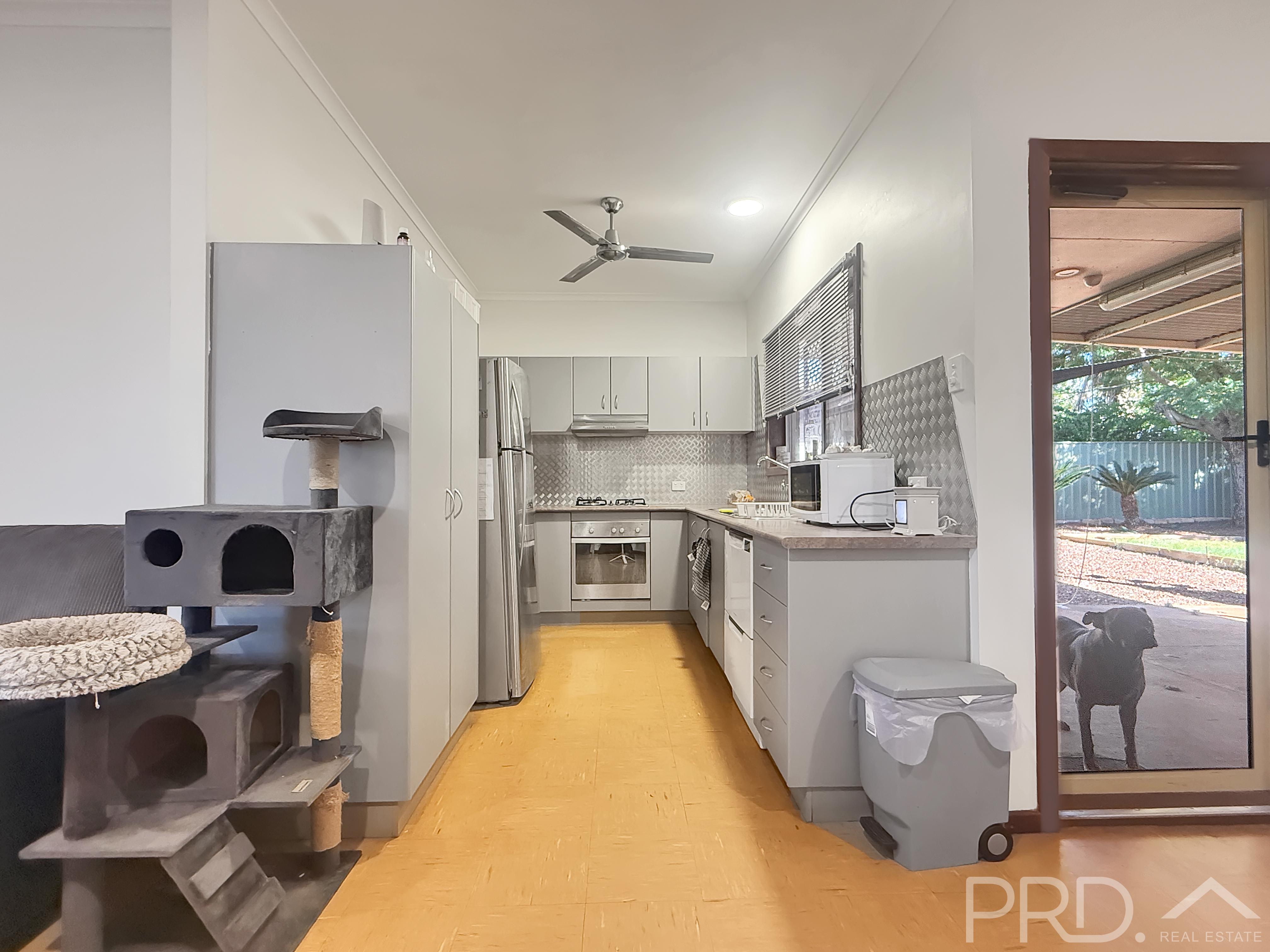 13a Baseden Way, Nickol, Wa, 6714 - Image 10