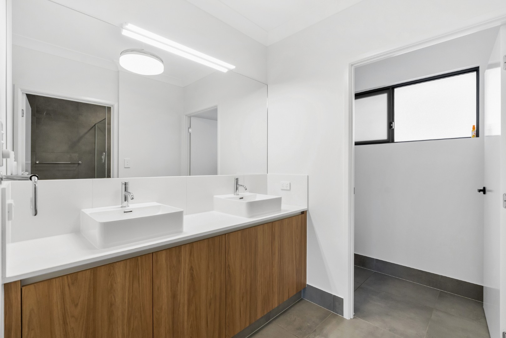 6-bedroom house at 1 Drummer Close, Kanimbla, Qld, 4870, Cairns, Queensland