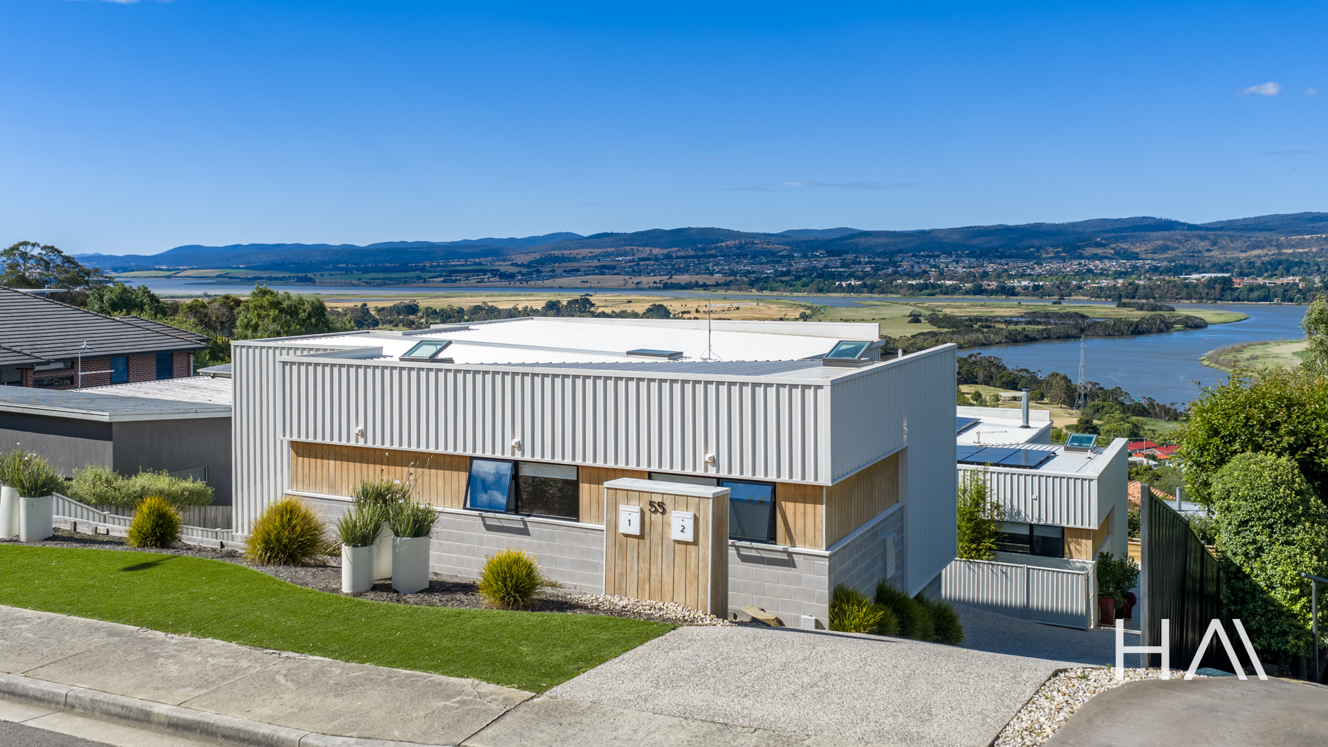 3-bedroom house at 1/55 Lachlan Parade, Trevallyn, TAS 7250, West Tamar, Tasmania