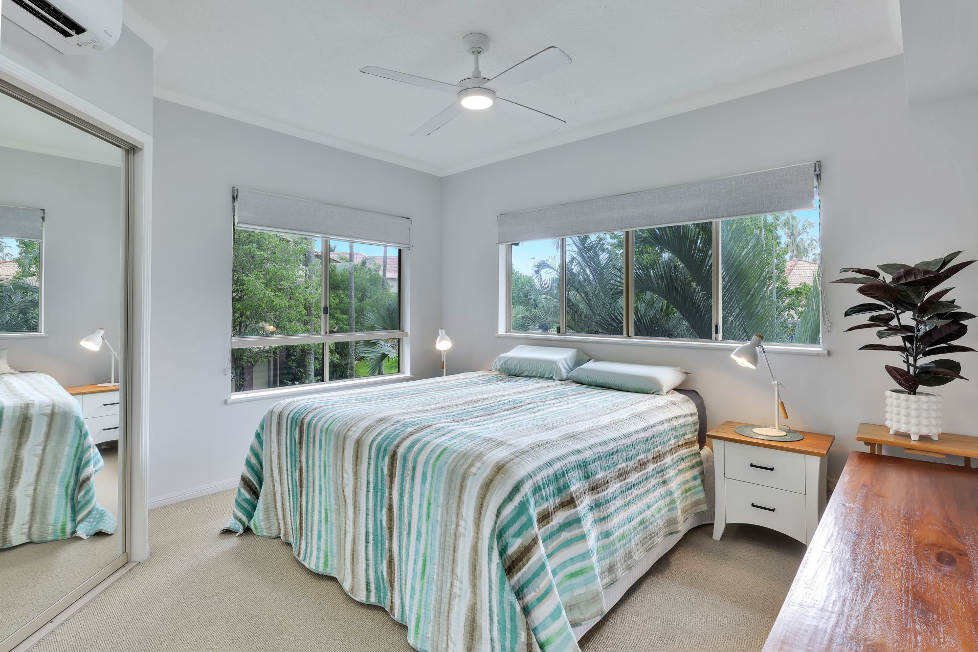 809/2-10 Greenslopes Street, Cairns North, QLD 4870 - Image 10