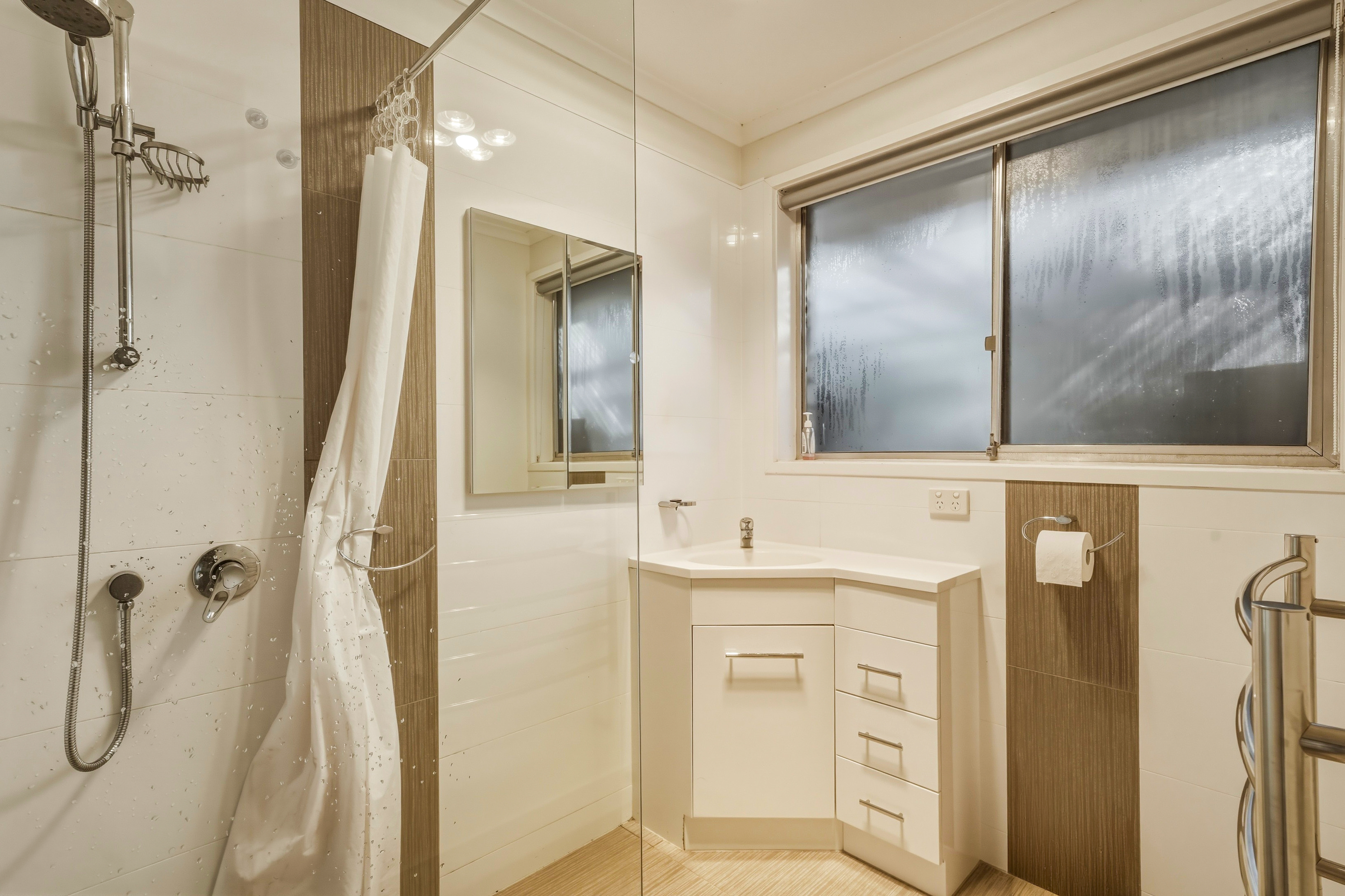 67 Hilton Road, Claremont, Tas, 7011 - Image 10