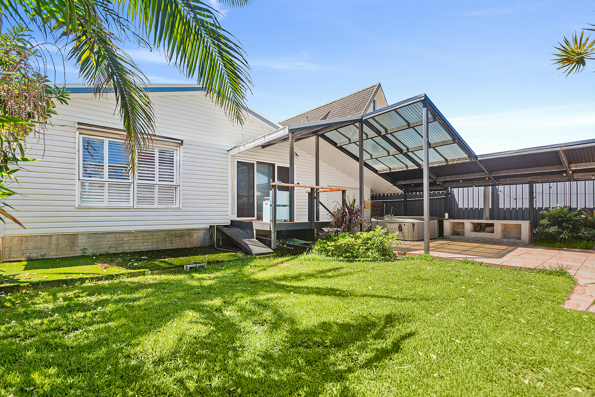 48 WOODFORD AVENUE, Warilla NSW 2528 - Image 9