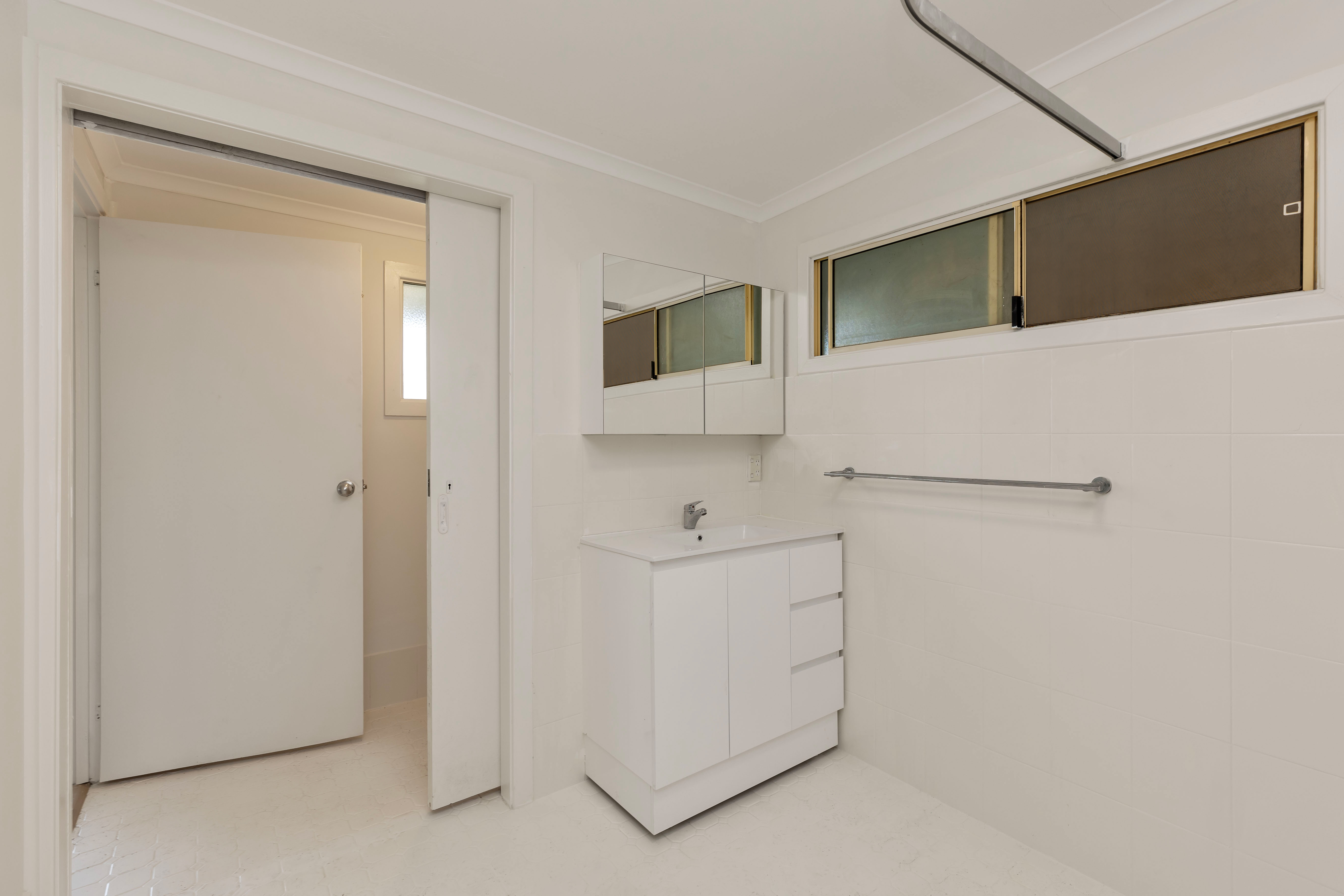 5-bedroom house at 168 CAMP STREET, Temora NSW 2666, Temora, New South Wales