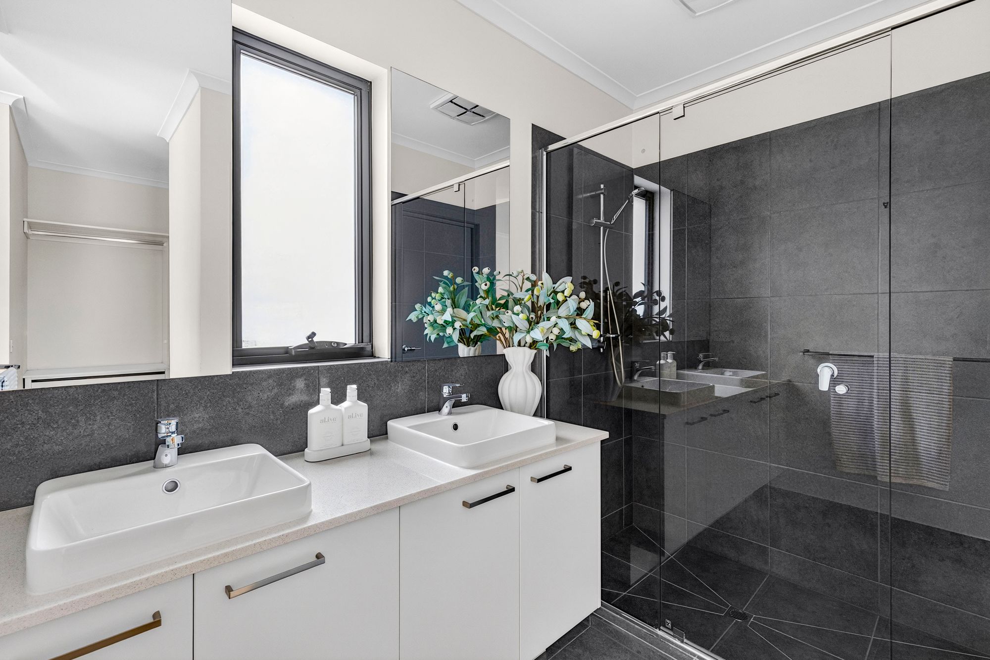 43 CABANE CIRCUIT, Mount Duneed VIC 3217 - Image 5