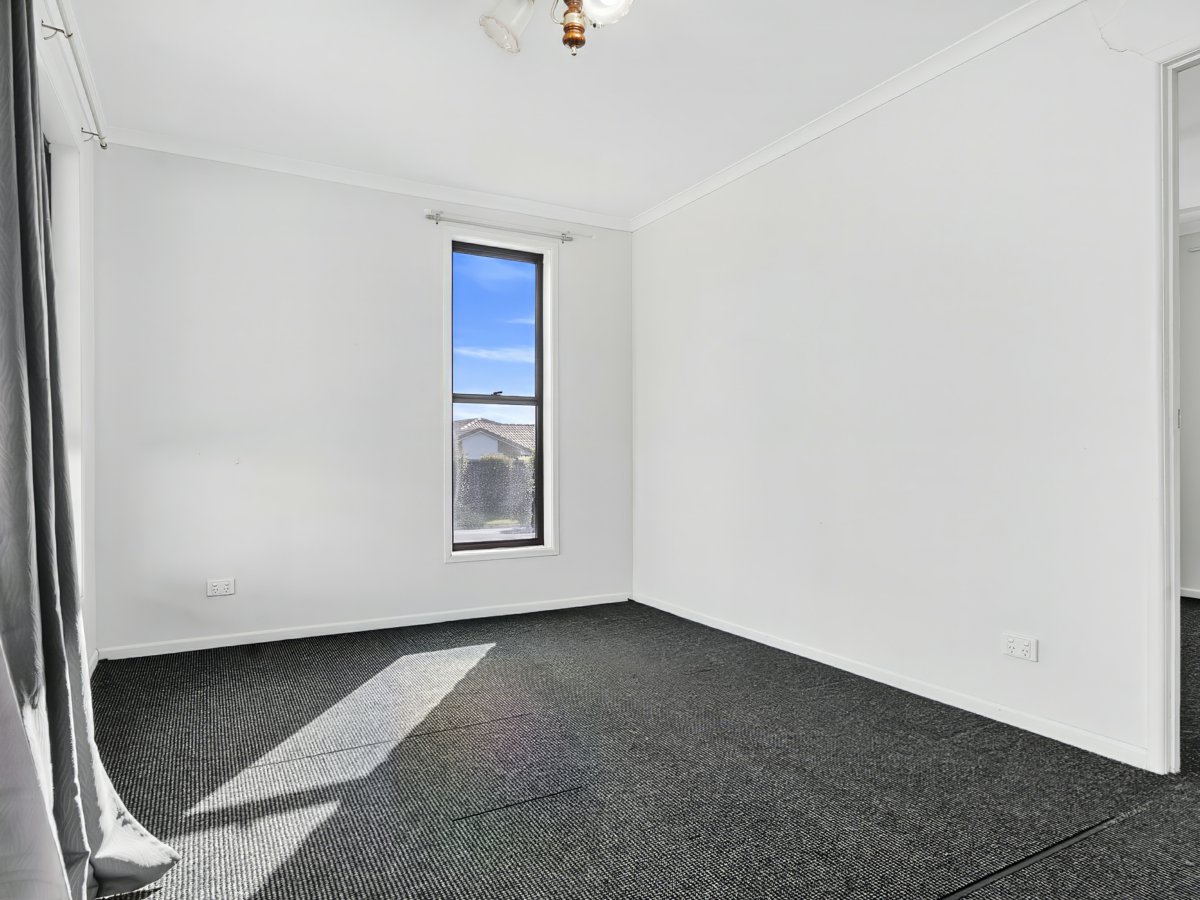 2 DAY PLACE, Sandstone Point QLD 4511 - Image 7