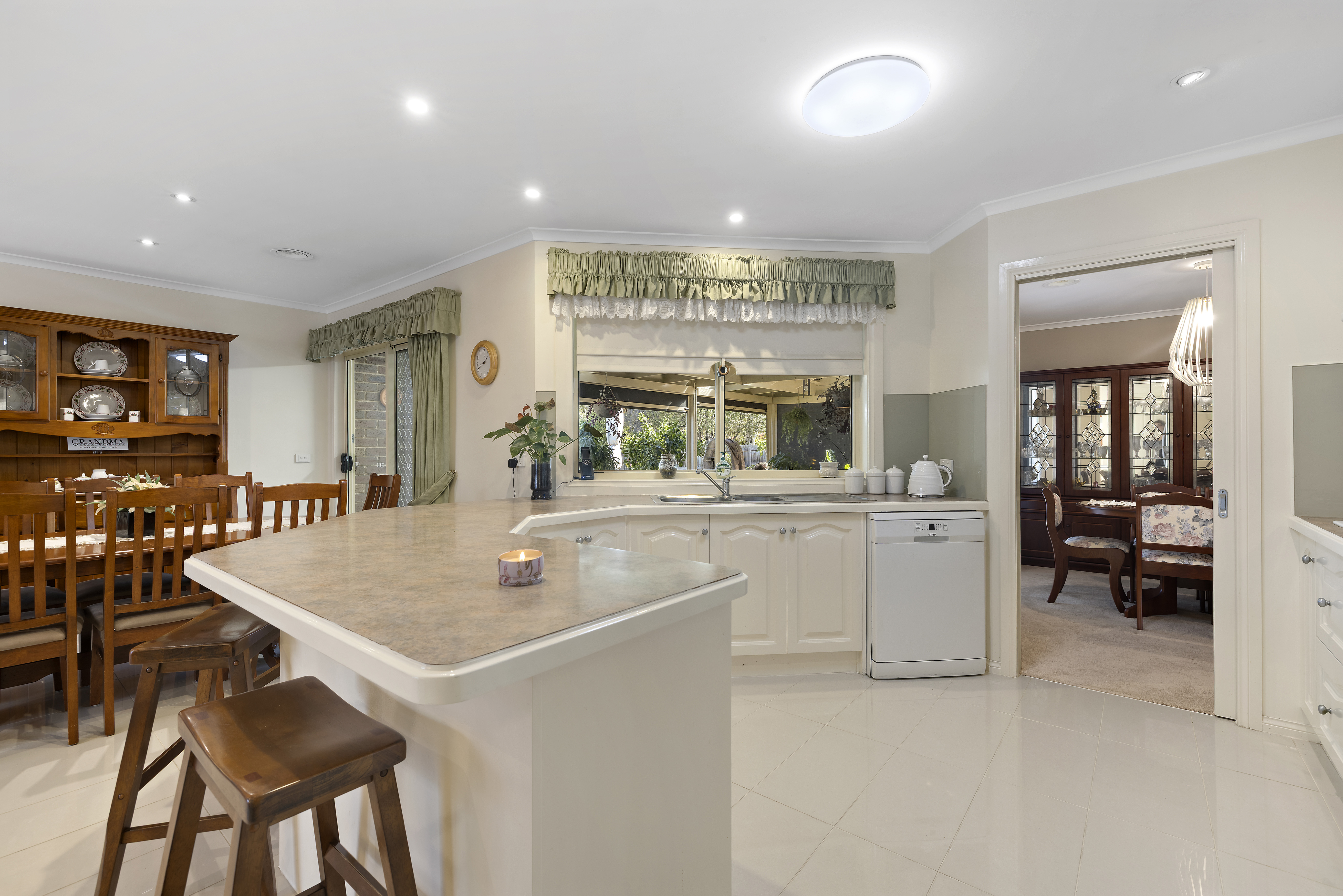 59 WOODSIDE DRIVE, Rowville VIC 3178 - Image 6