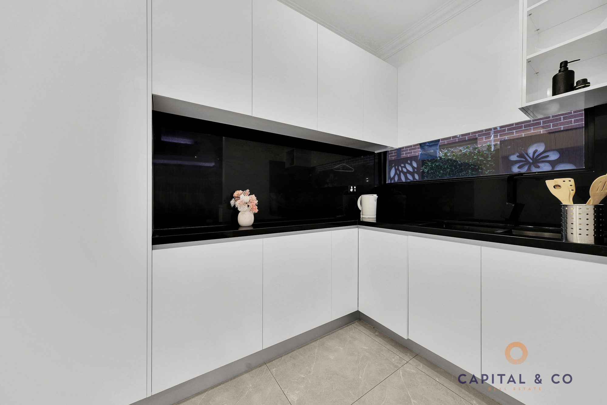 120 FAIRWAYS BOULEVARD, Craigieburn VIC 3064 - Image 5