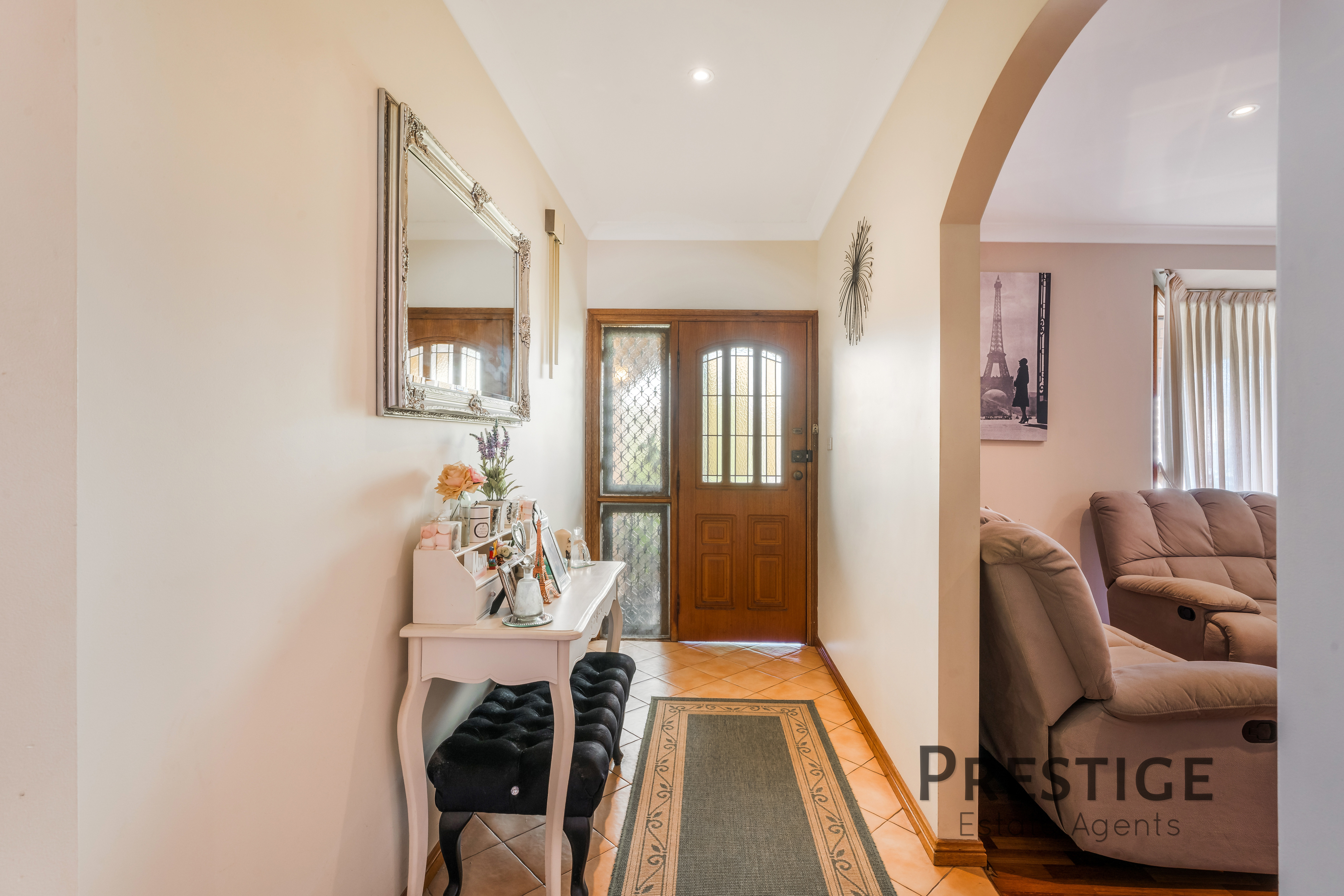 7 KINGFISHER AVENUE, Bossley Park NSW 2176 - Image 2