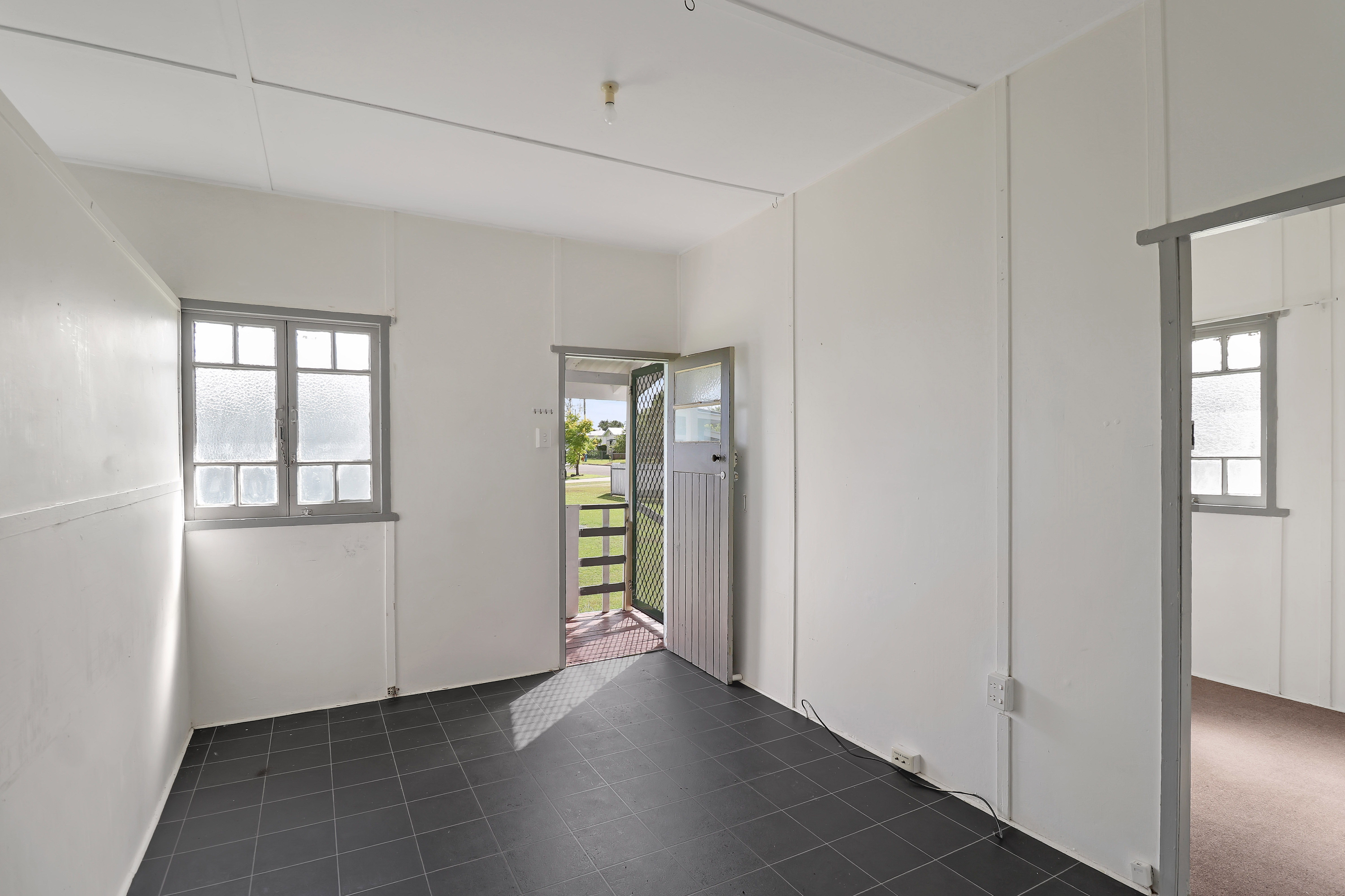 2 Markwell Street, Beaudesert, QLD 4285 - Image 2