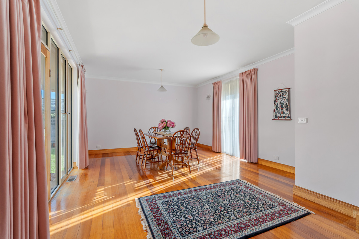 3-bedroom house at 1/7 Regent, Port Fairy, Vic, 3284, Moyne, Victoria