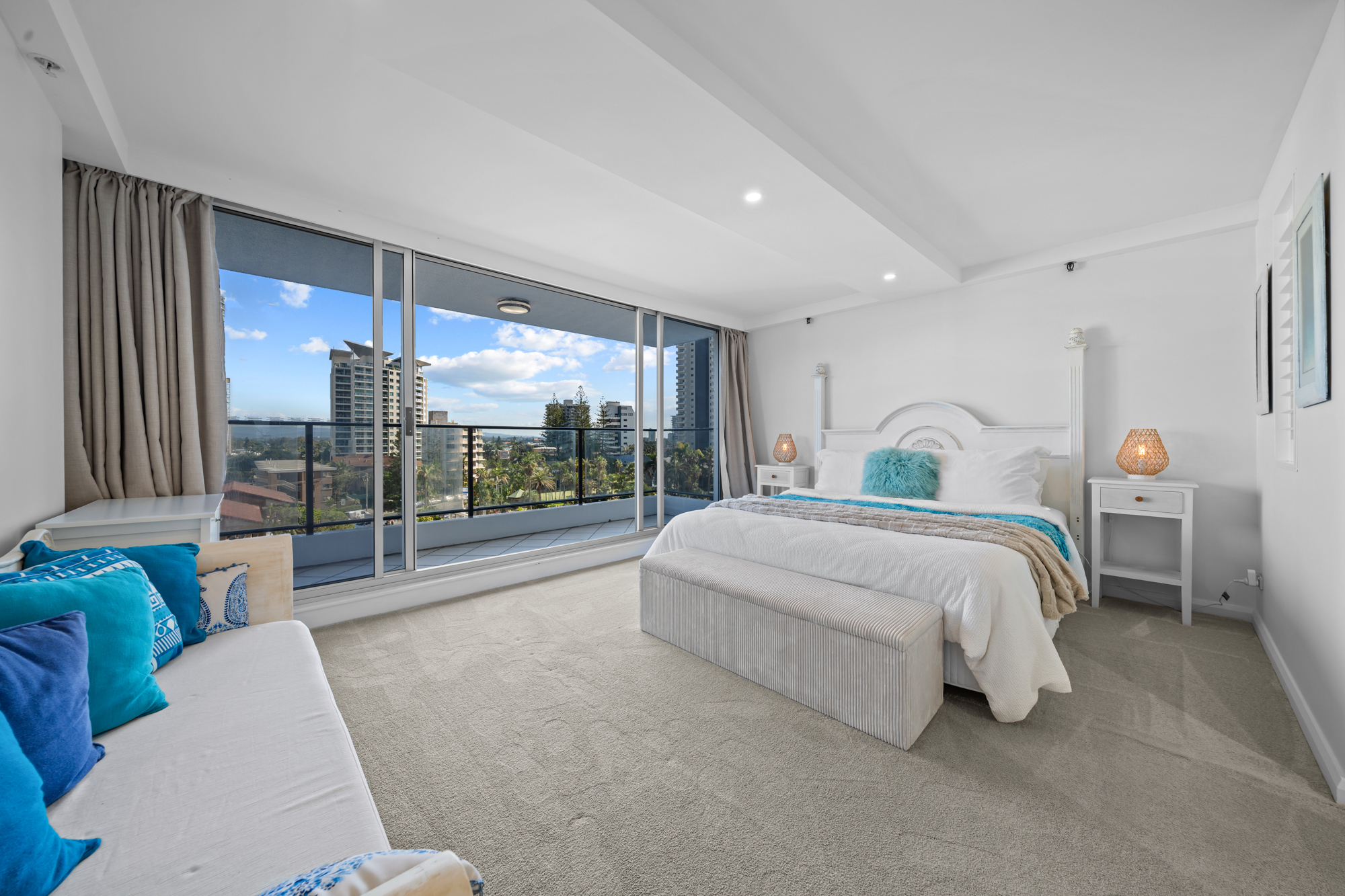 3-bedroom unit at 16 20 Old Burleigh Road, Surfers Paradise QLD 4217, Gold Coast, Queensland