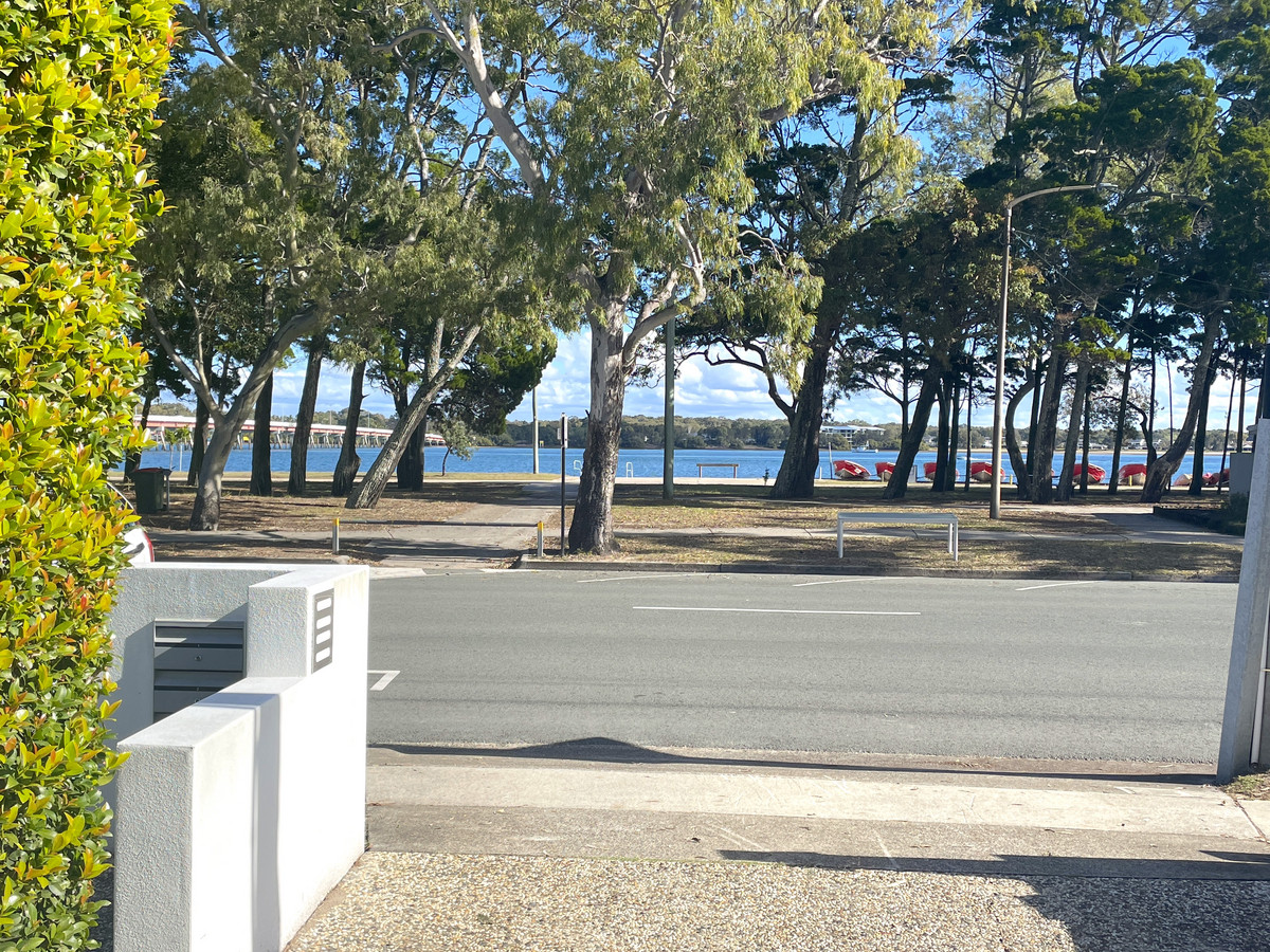 2-bedroom unit at 5 15-17 SYLVAN BEACH ESPLANADE, BELLARA QLD 4507, Moreton Bay, Queensland