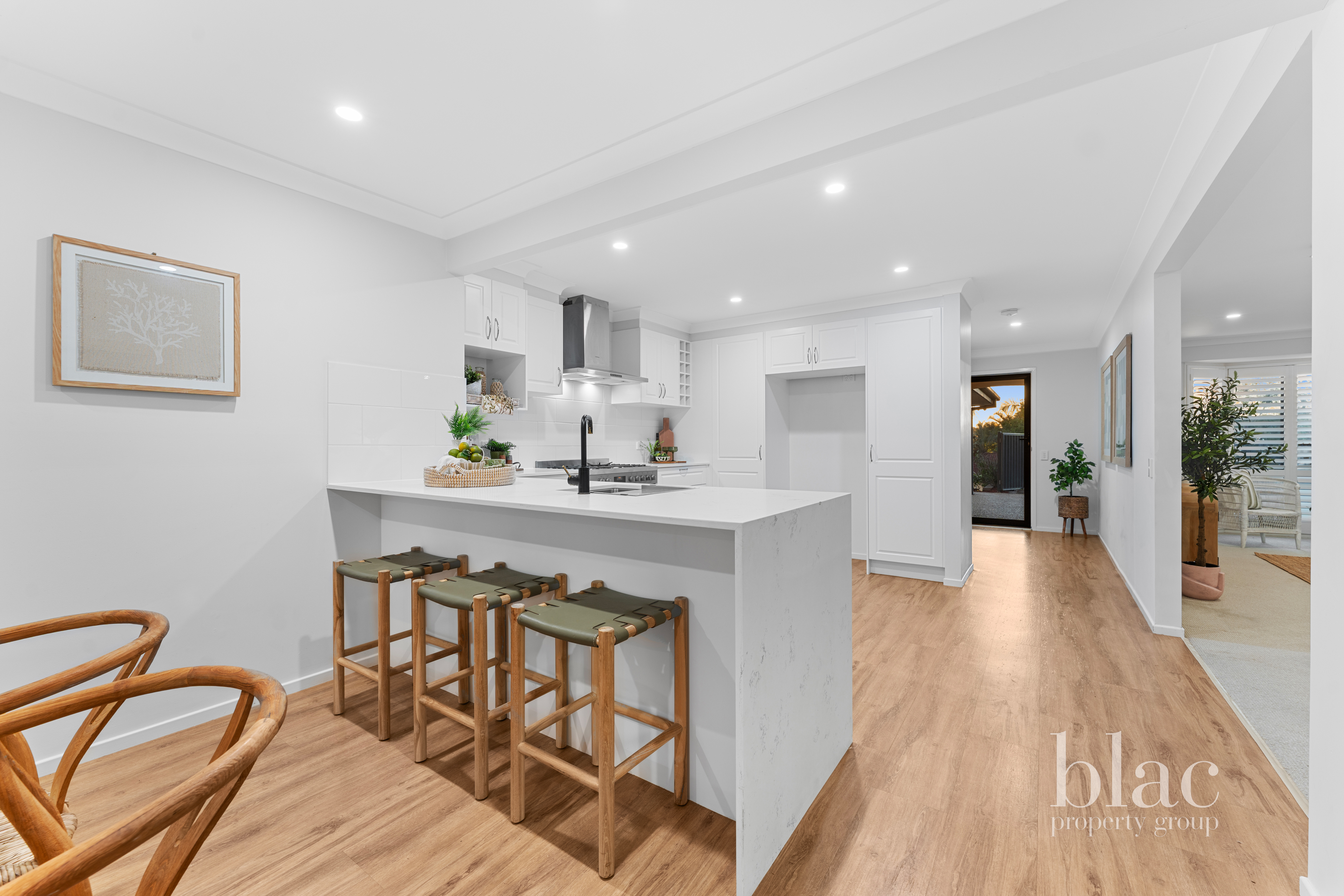 6 Eager Court, Petrie, QLD 4502 - Image 2